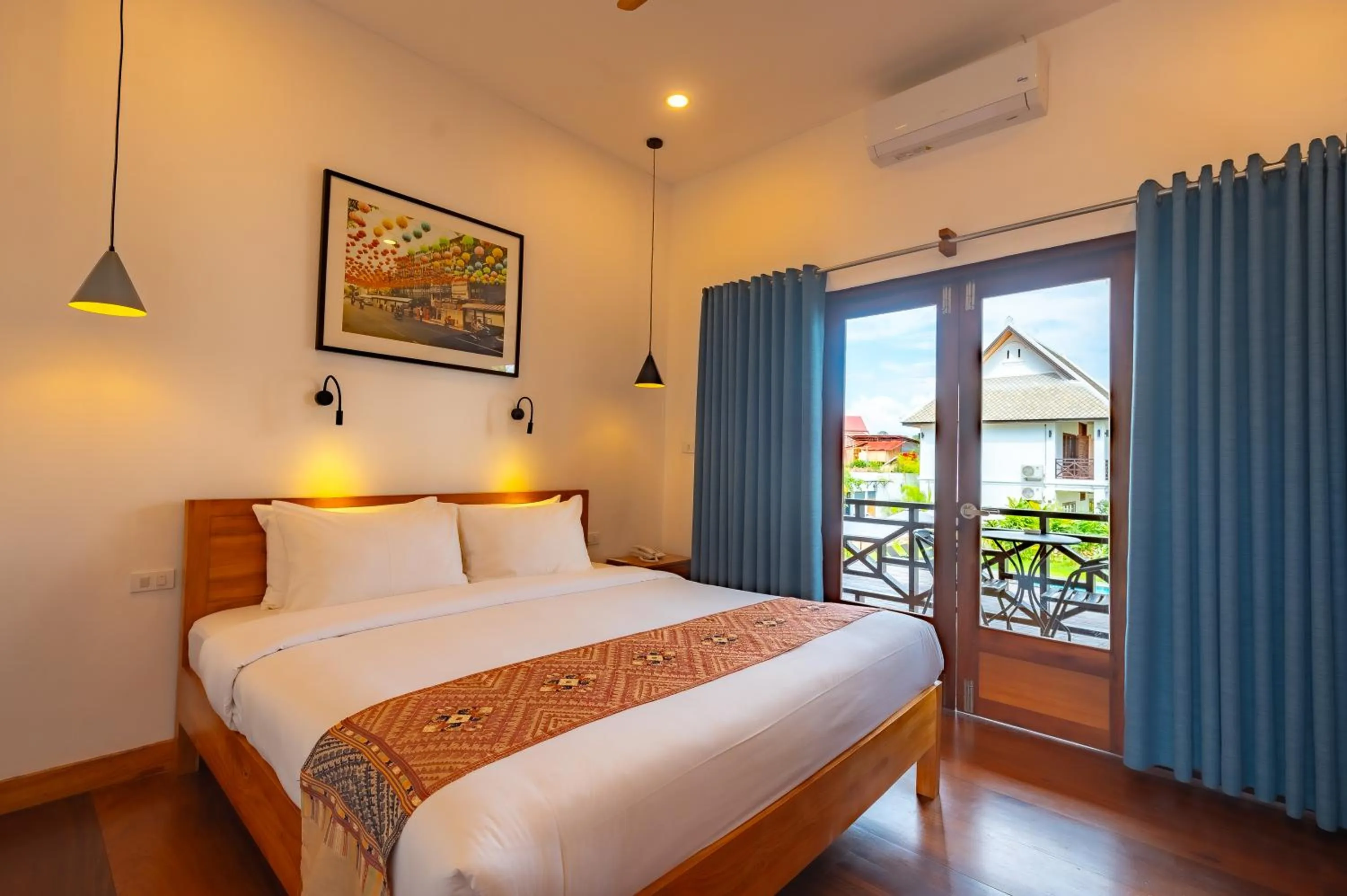 Bedroom, Bed in Madilao Hotel