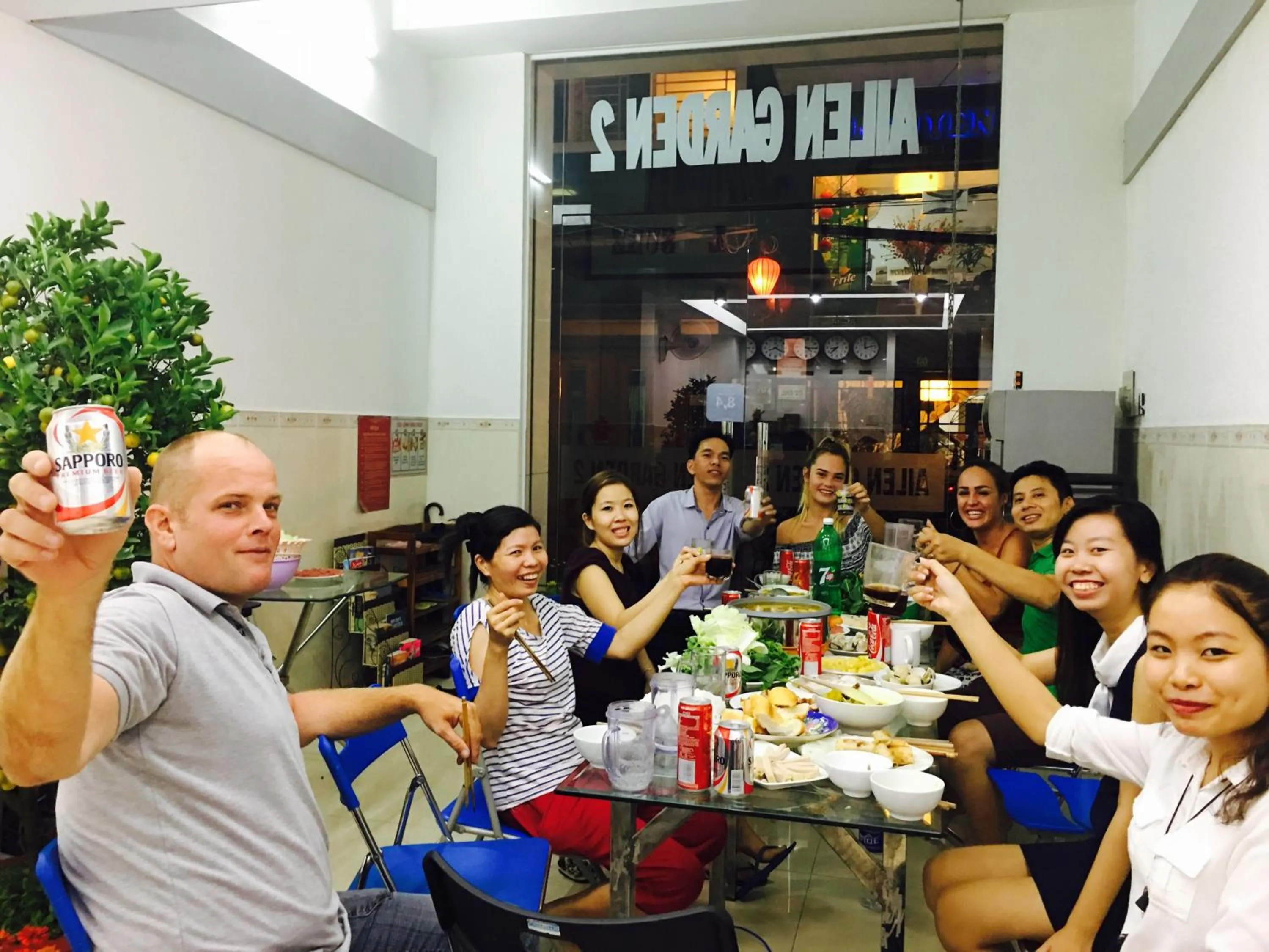 People in Ailen Garden 2 Hotel