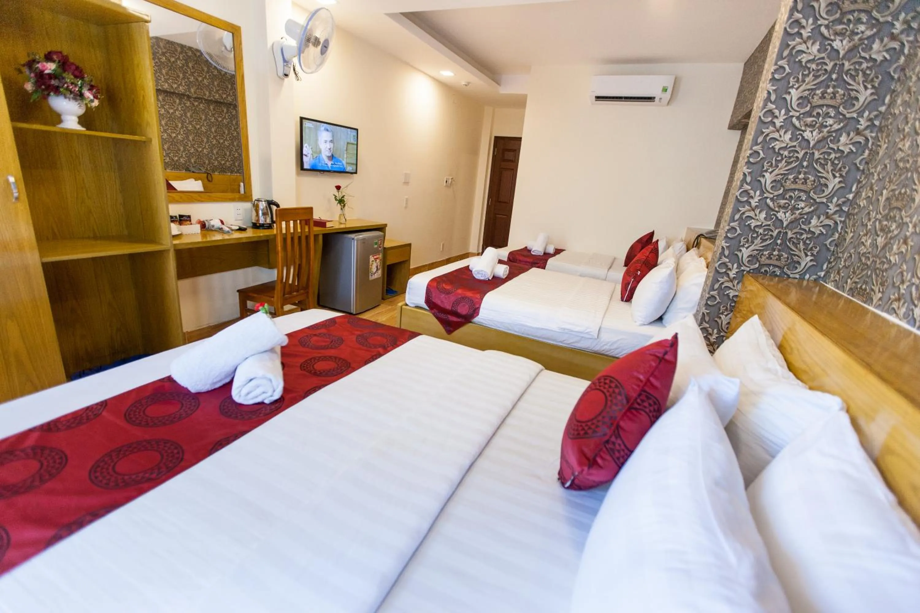 Bed in Ailen Garden 2 Hotel