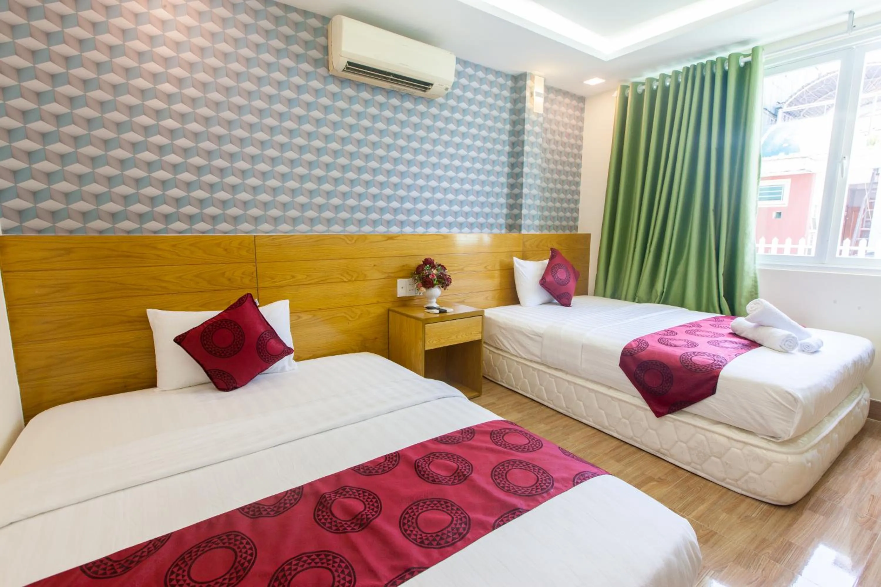 Bed in Ailen Garden 2 Hotel