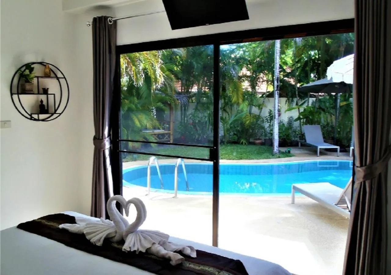 Coconut Paradise Holiday Villas