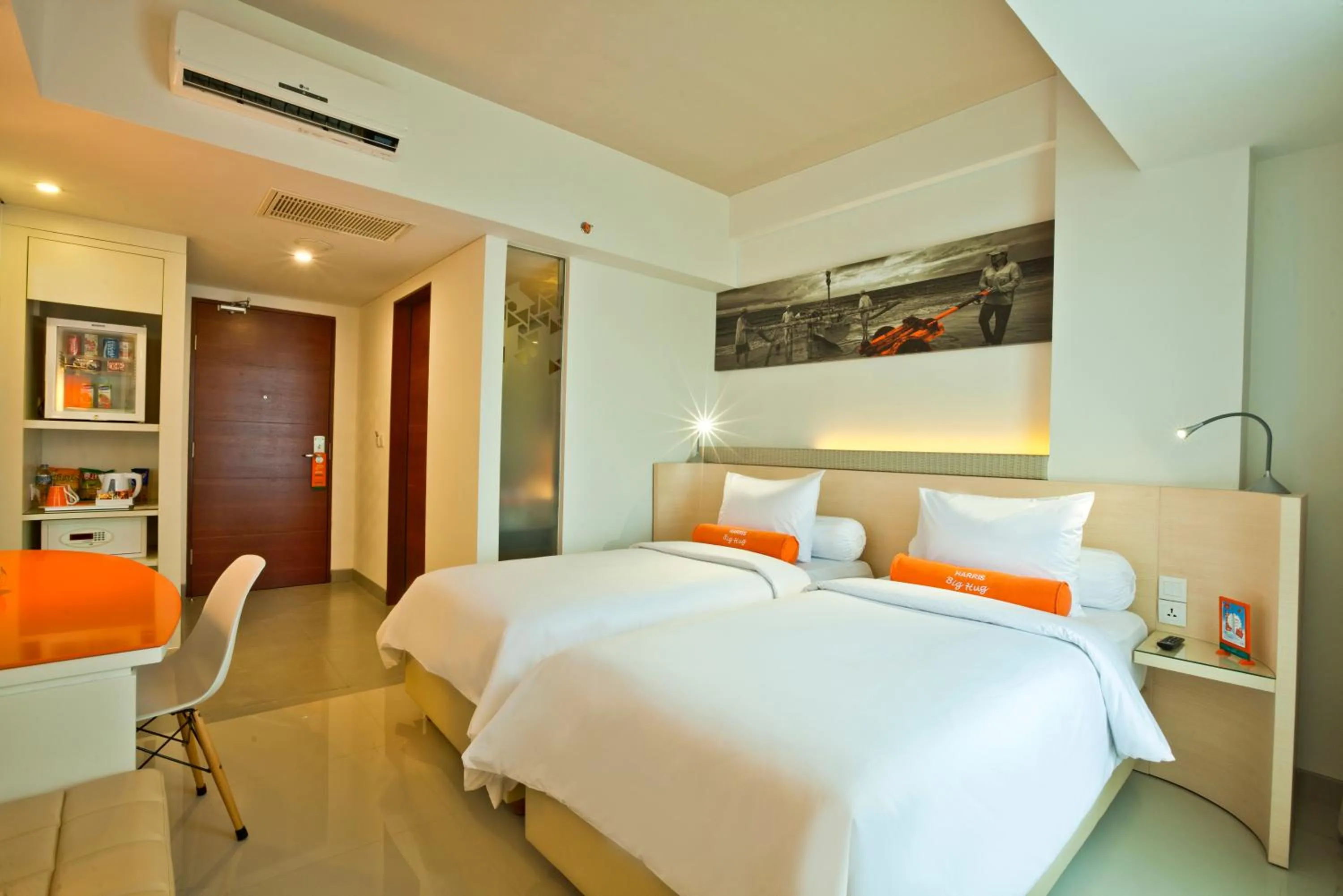 Bed in HARRIS Hotel Seminyak