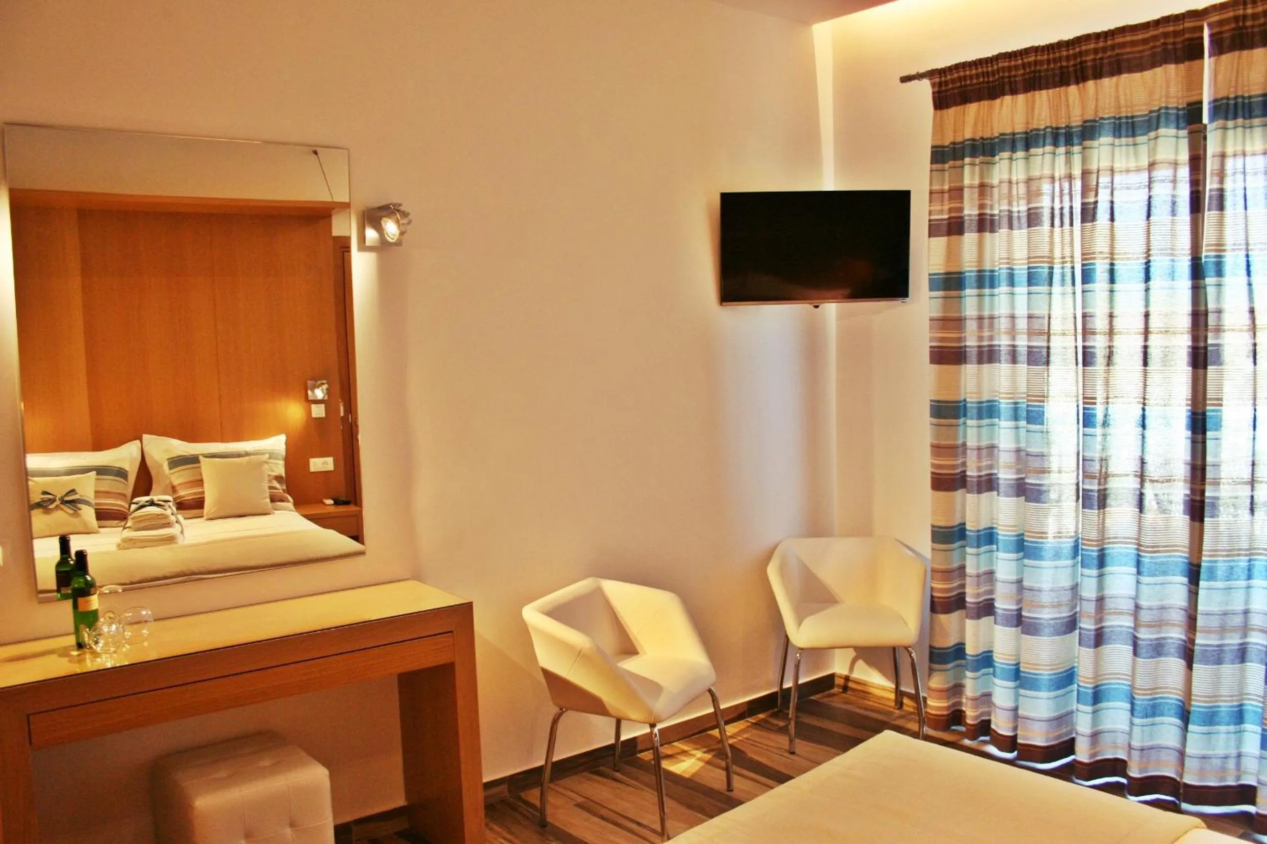 Decorative detail, Bed in Lindos Beauty