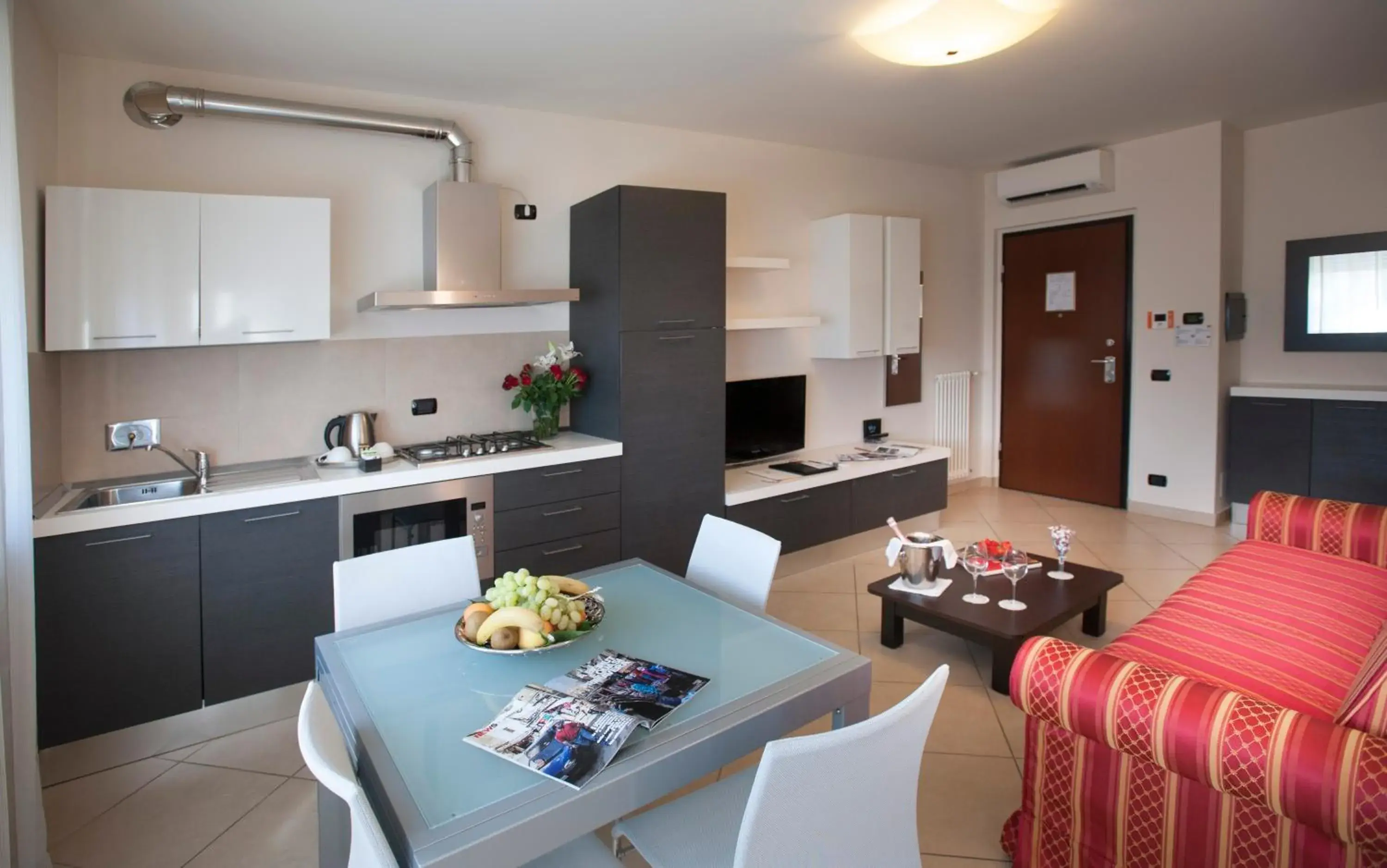 Two-Bedroom Apartment with Balcony (4 Adults) in Residence Calissano Two-Bedroom Apartment with Balcony (4 Adults) in Residence Calissano