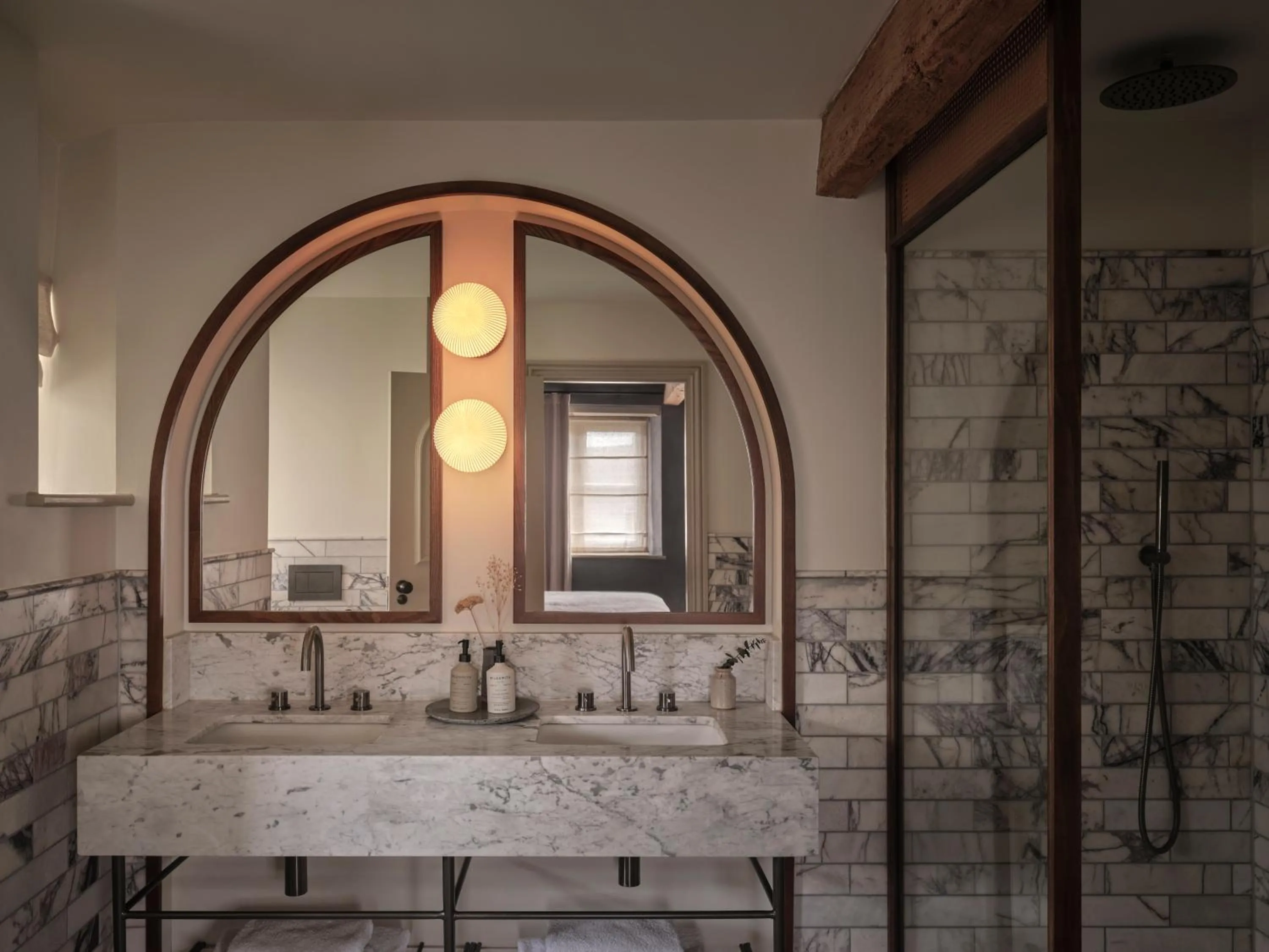 Bathroom in BULL Burford