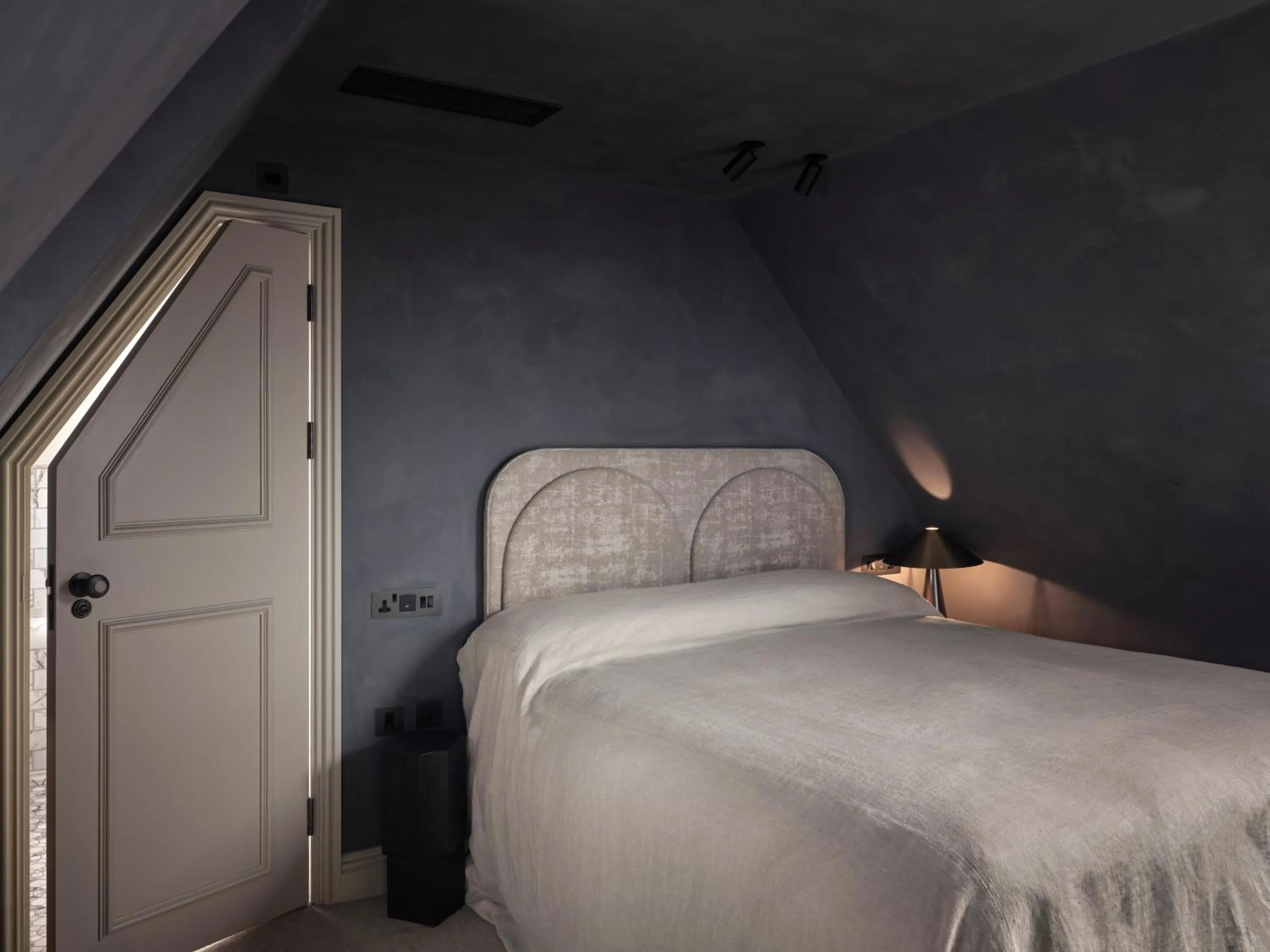 Bedroom in BULL Burford