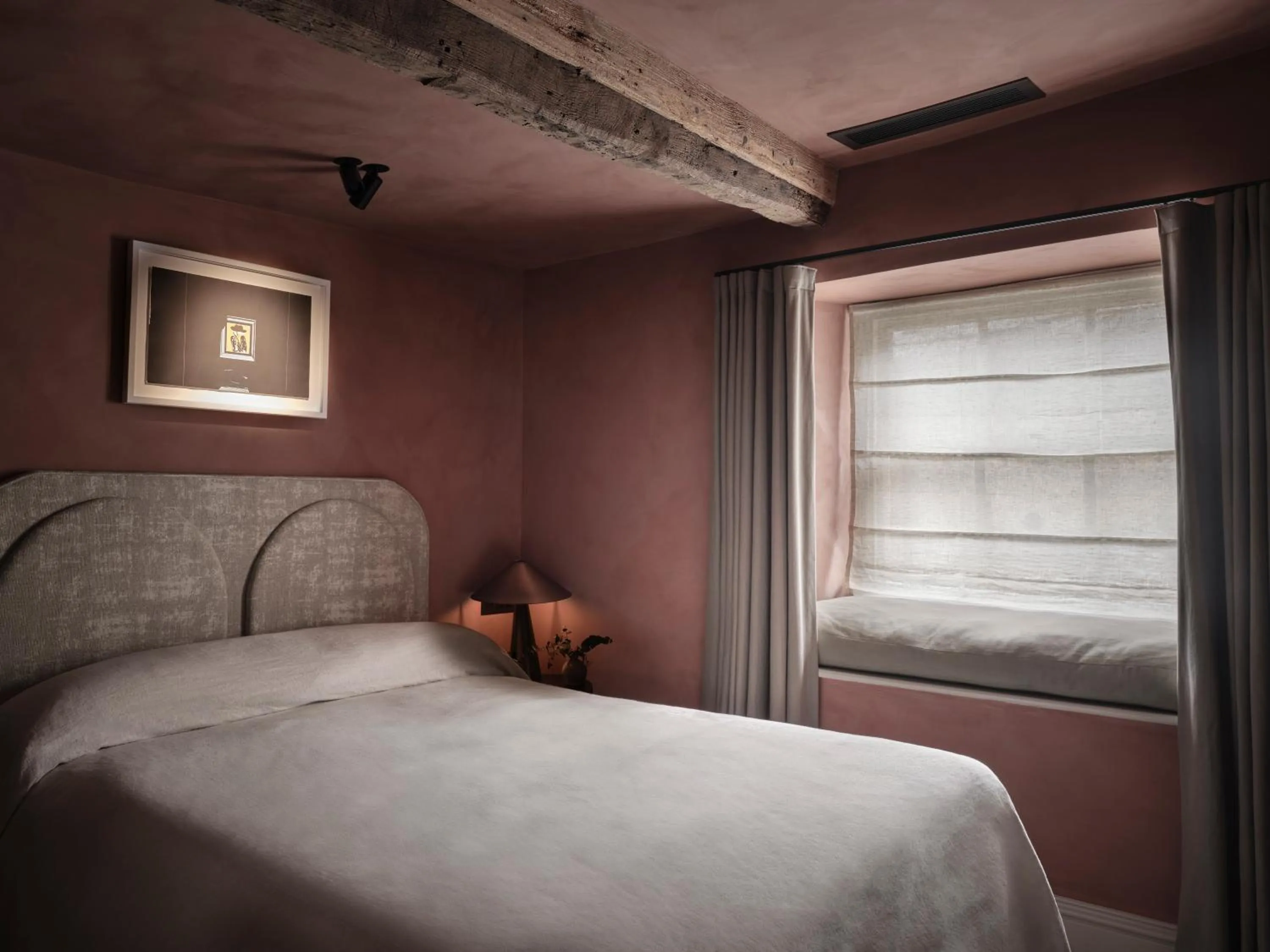 Bedroom in BULL Burford