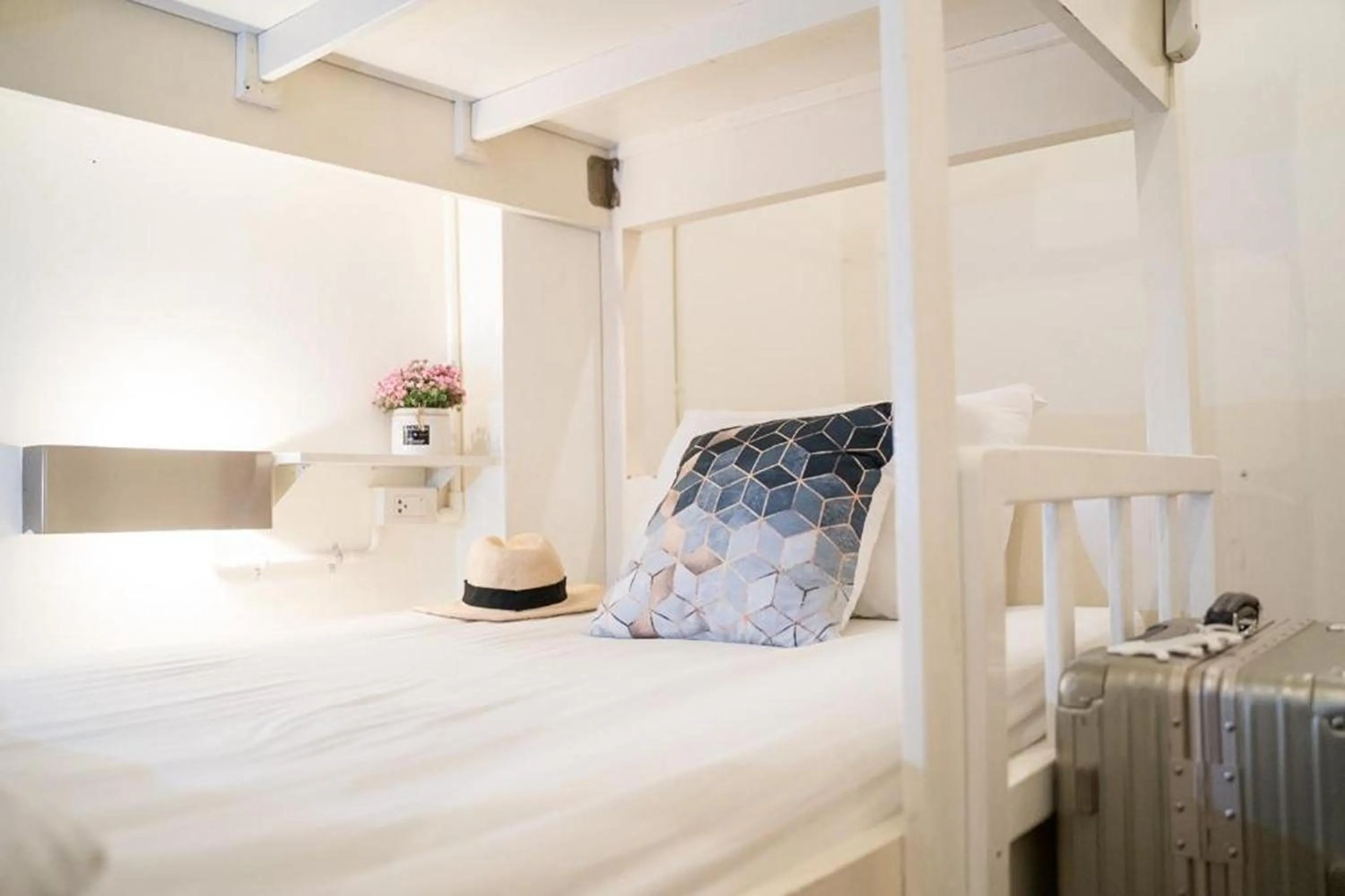 Bed in Qilombo Hostel Silom