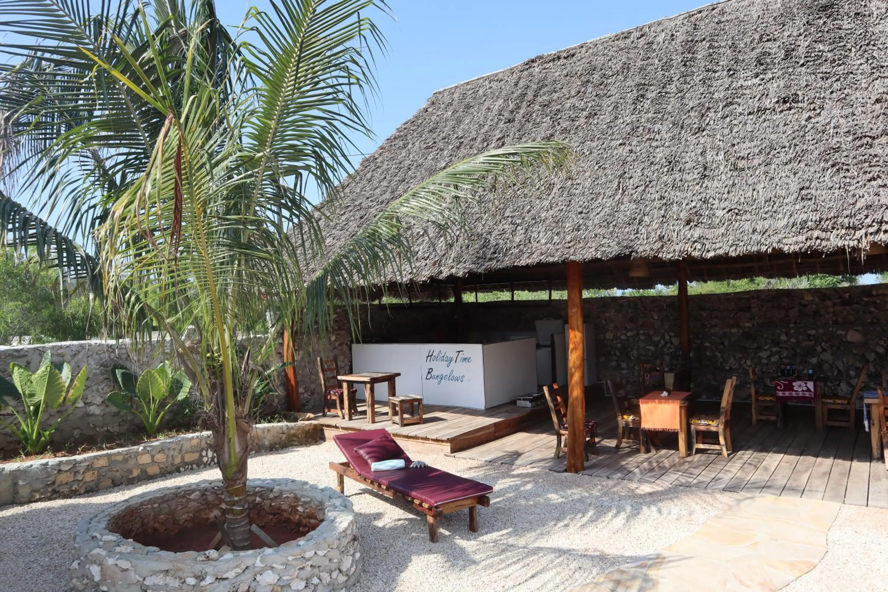 Swimming pool in Holiday Time Bungalows Zanzibar
