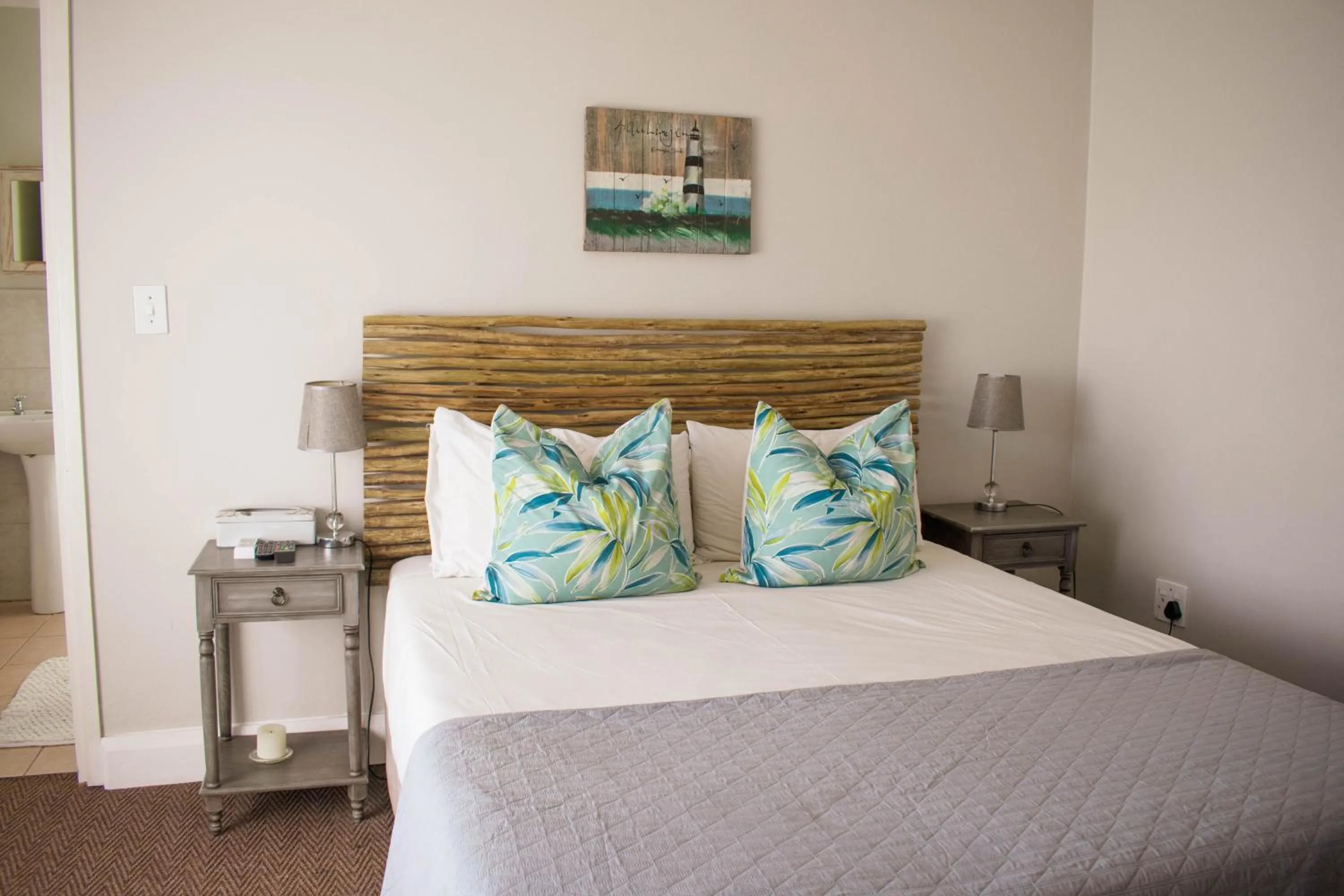 Bedroom, Bed in African Sands B&B