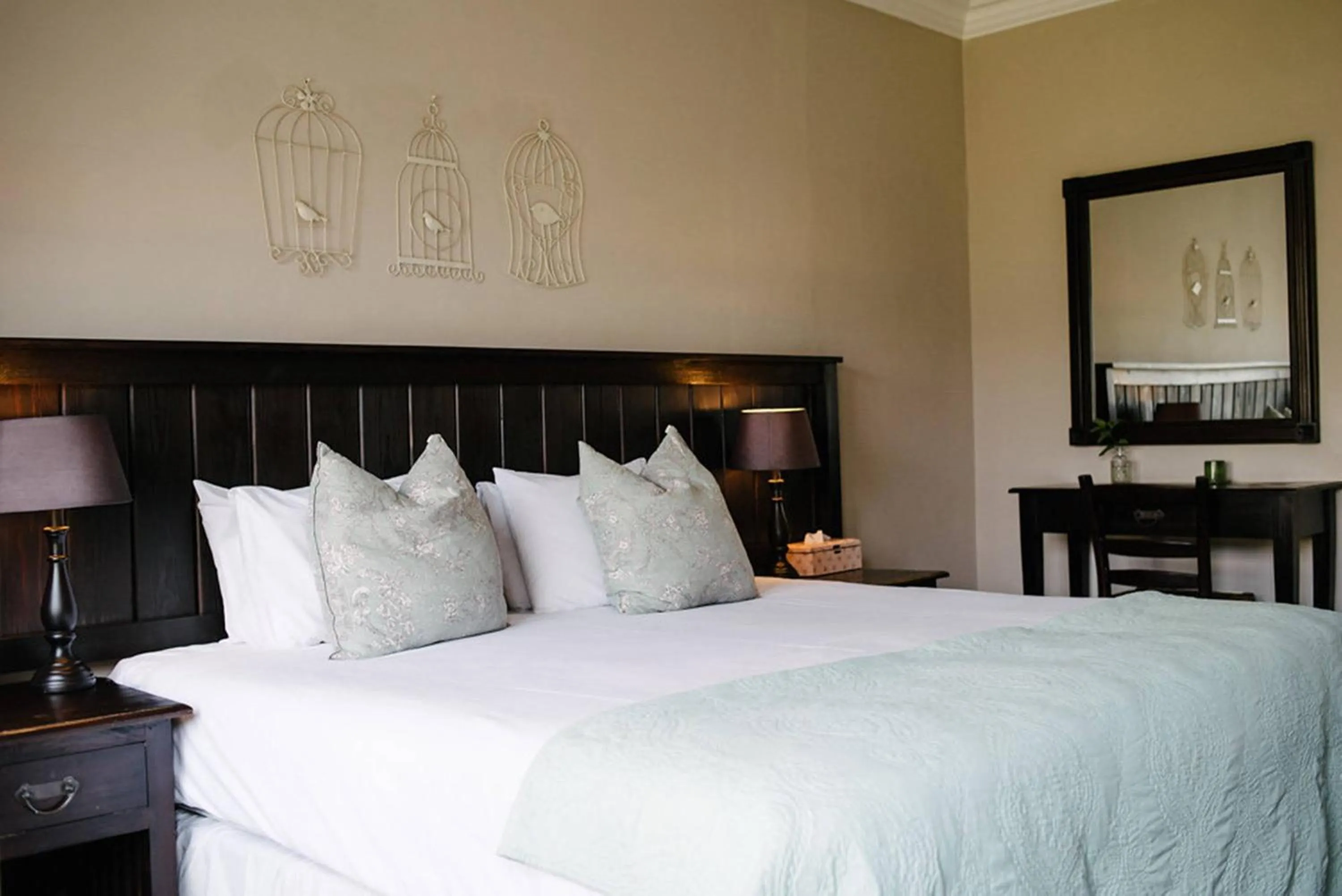 Bedroom, Bed in African Sands B&B