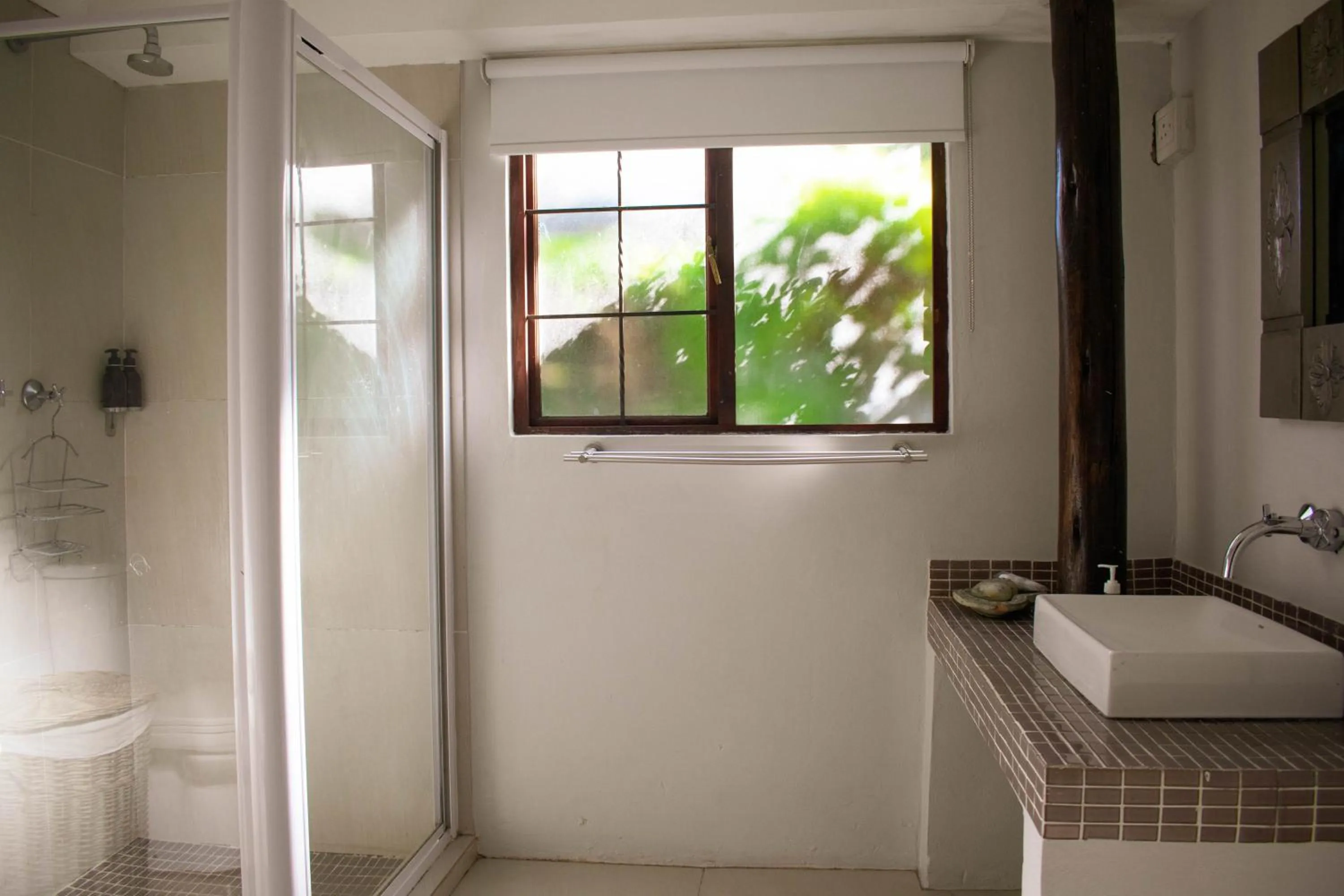 Bathroom in African Sands B&B