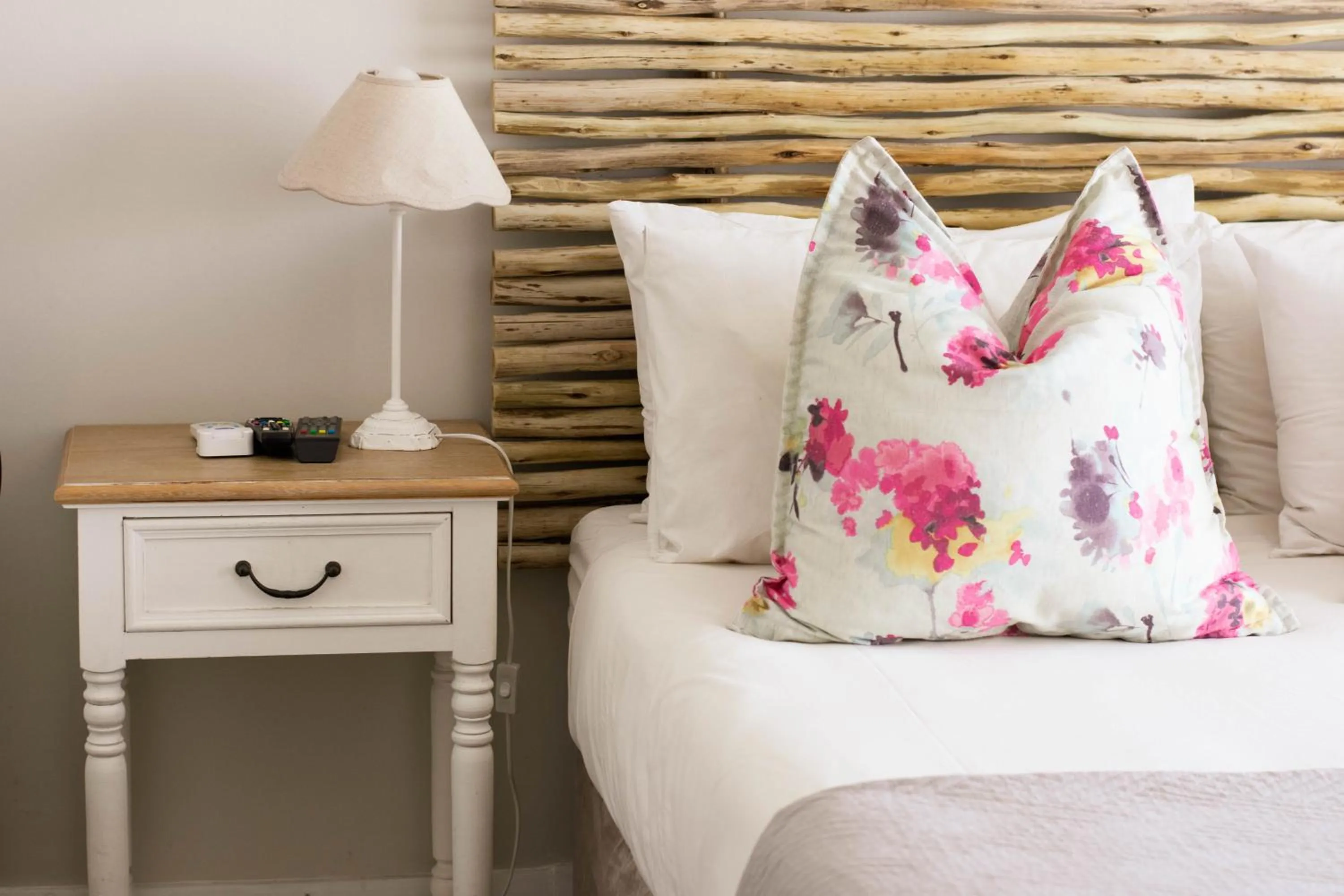 Bedroom, Bed in African Sands B&B