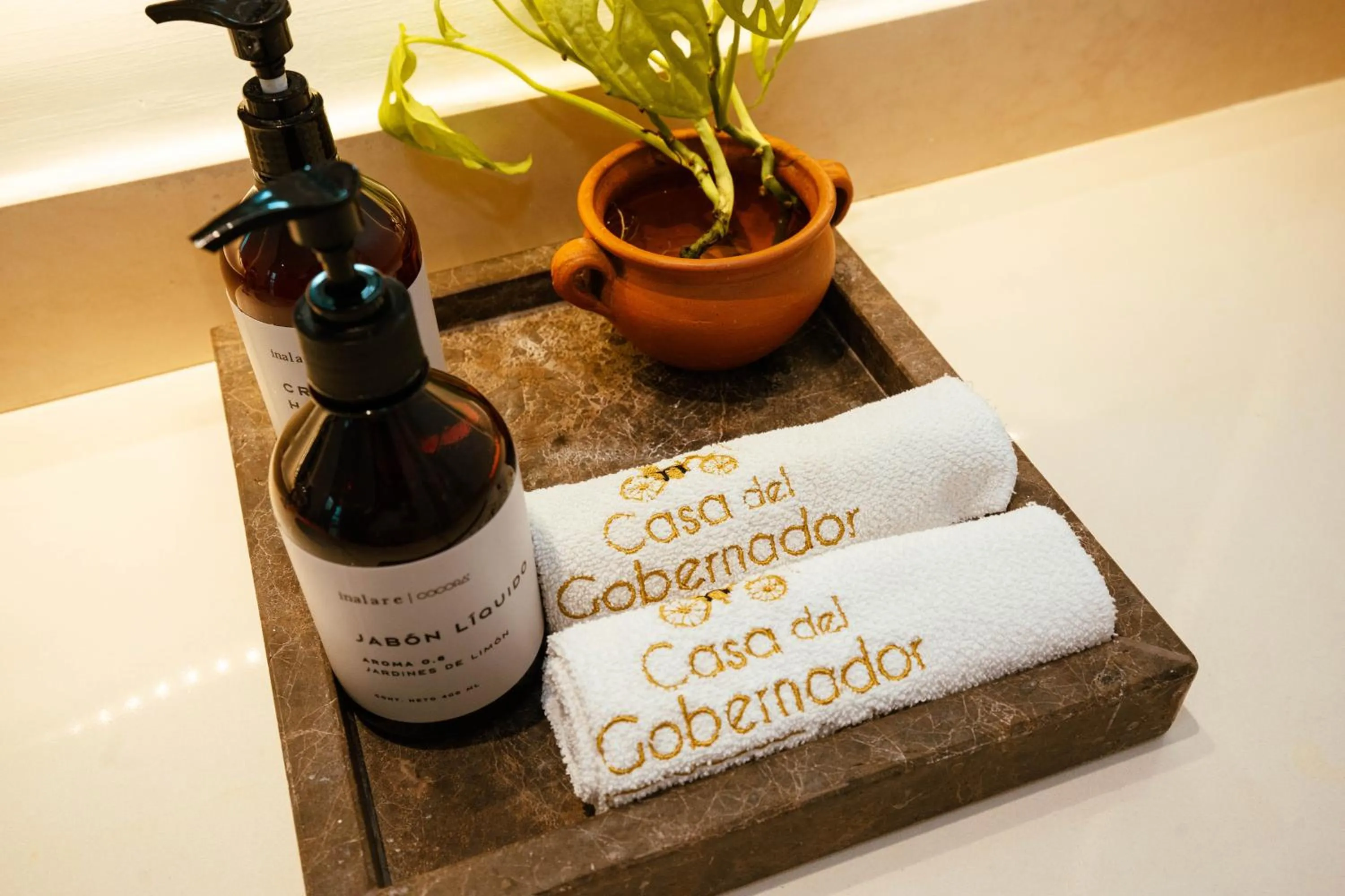 Toilet in Hotel Casa del Gobernador