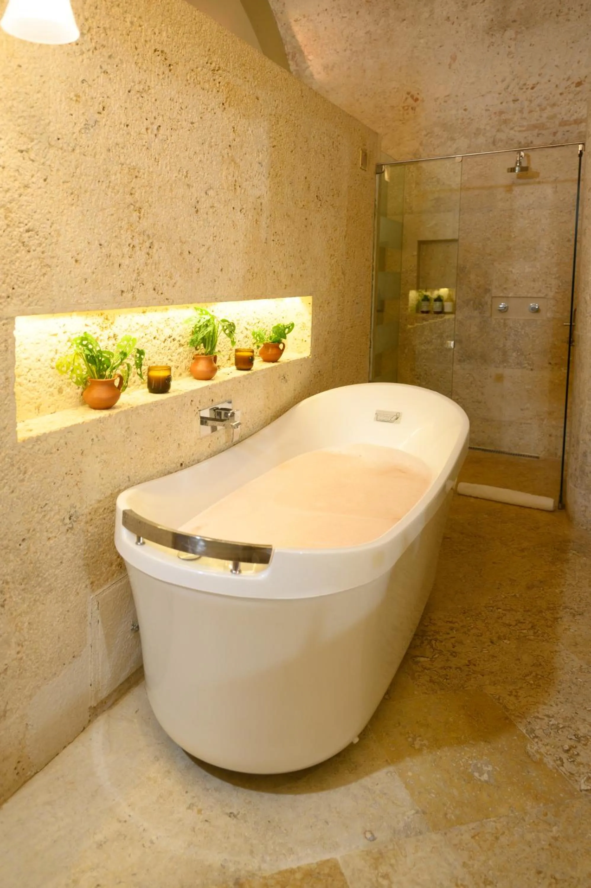 Shower in Hotel Casa del Gobernador