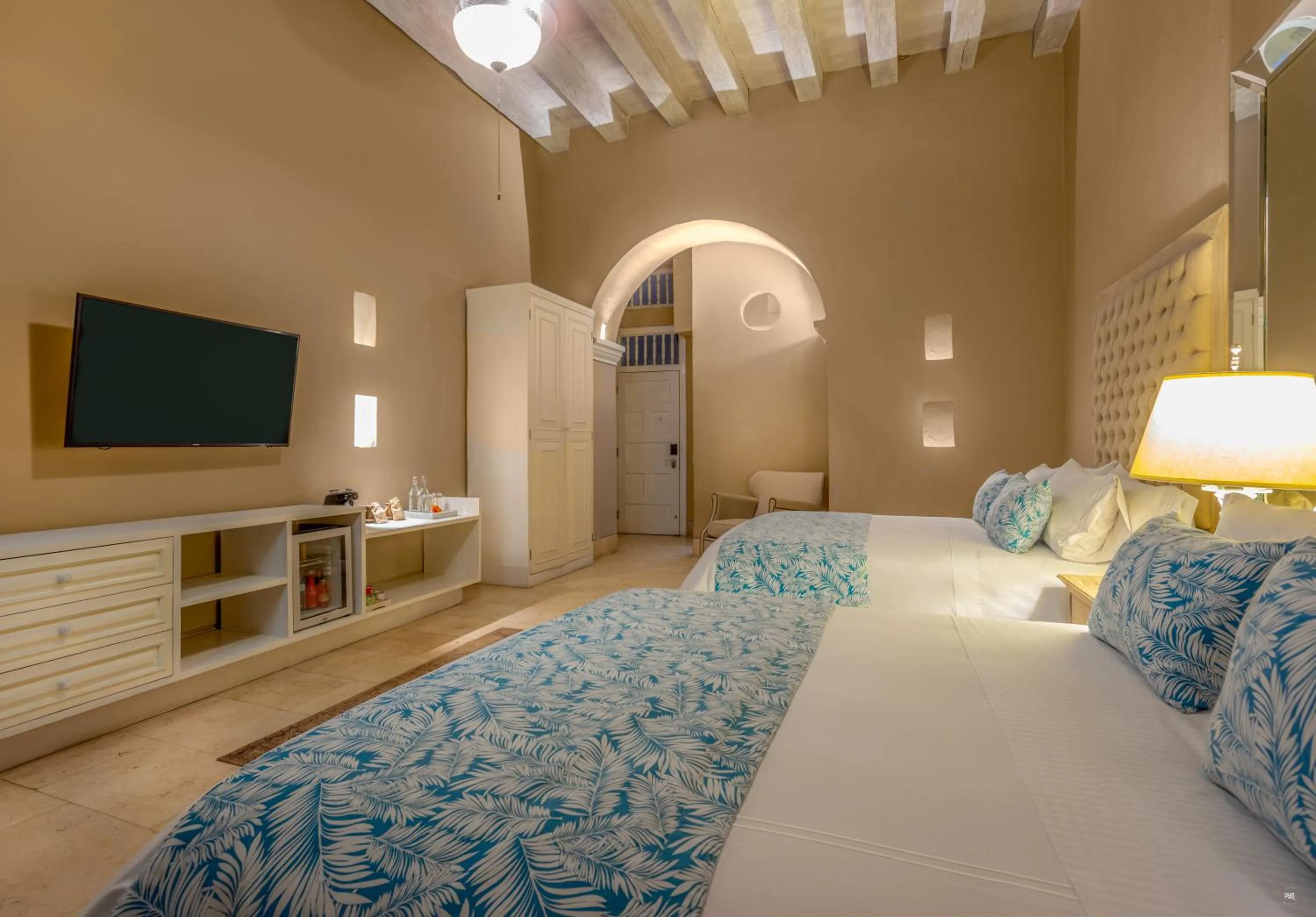Property building, Bed in Hotel Casa del Gobernador