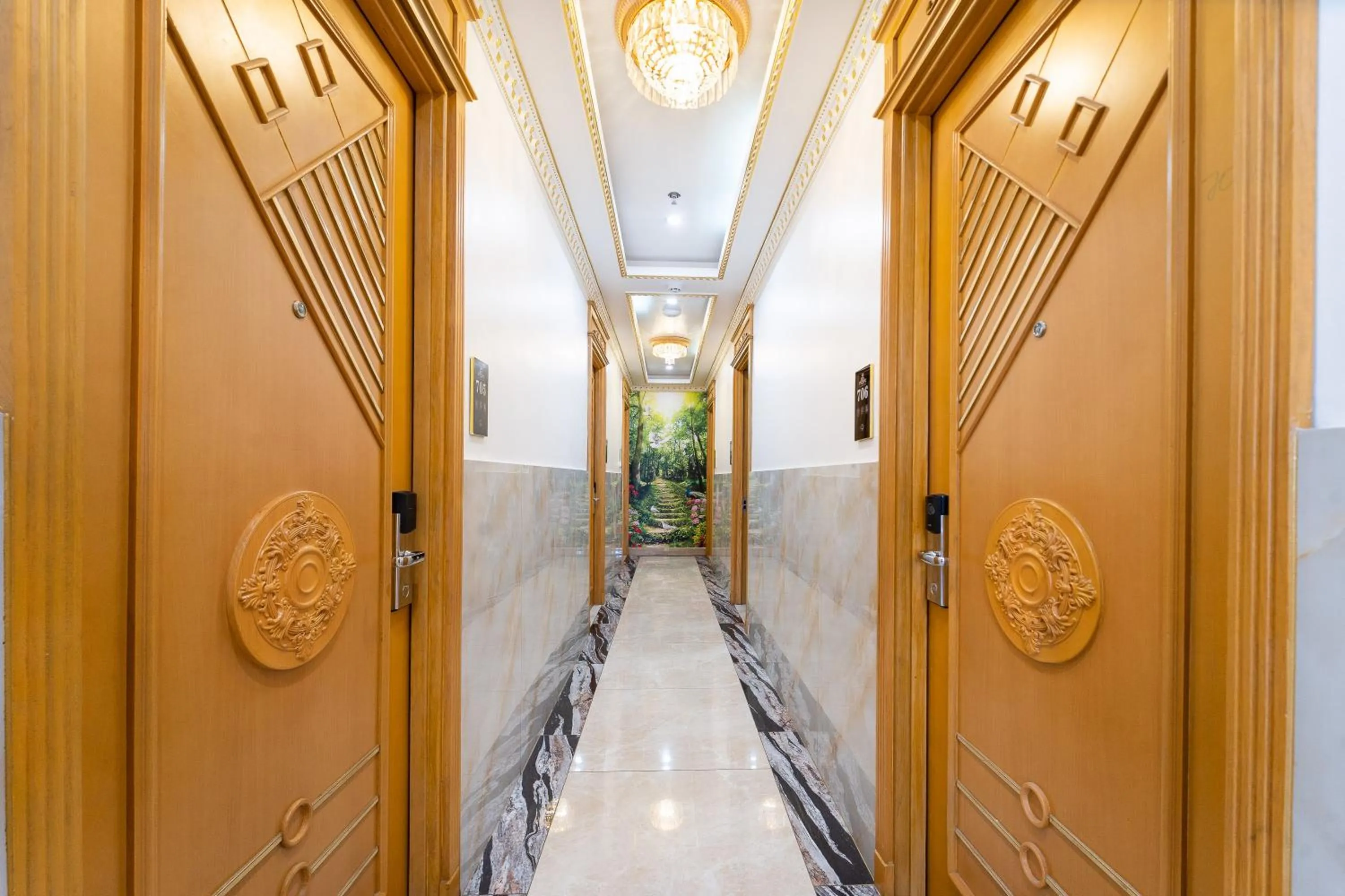 Lobby or reception in Townhouse District 10 Near Children Hospital 1 Formerly Cuong Thanh 3 Hotel