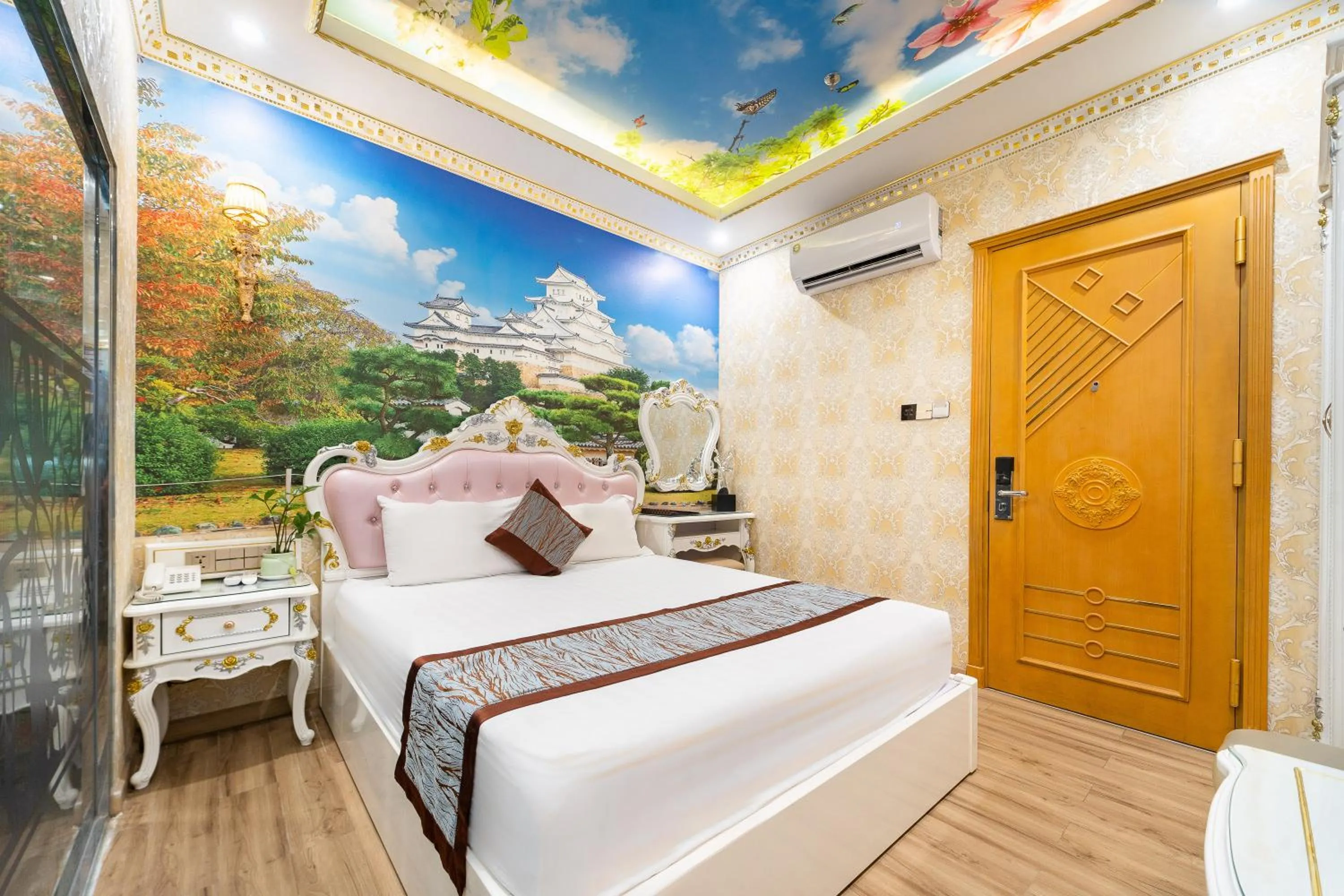 Bedroom, Bed in Townhouse District 10 Near Children Hospital 1 Formerly Cuong Thanh 3 Hotel