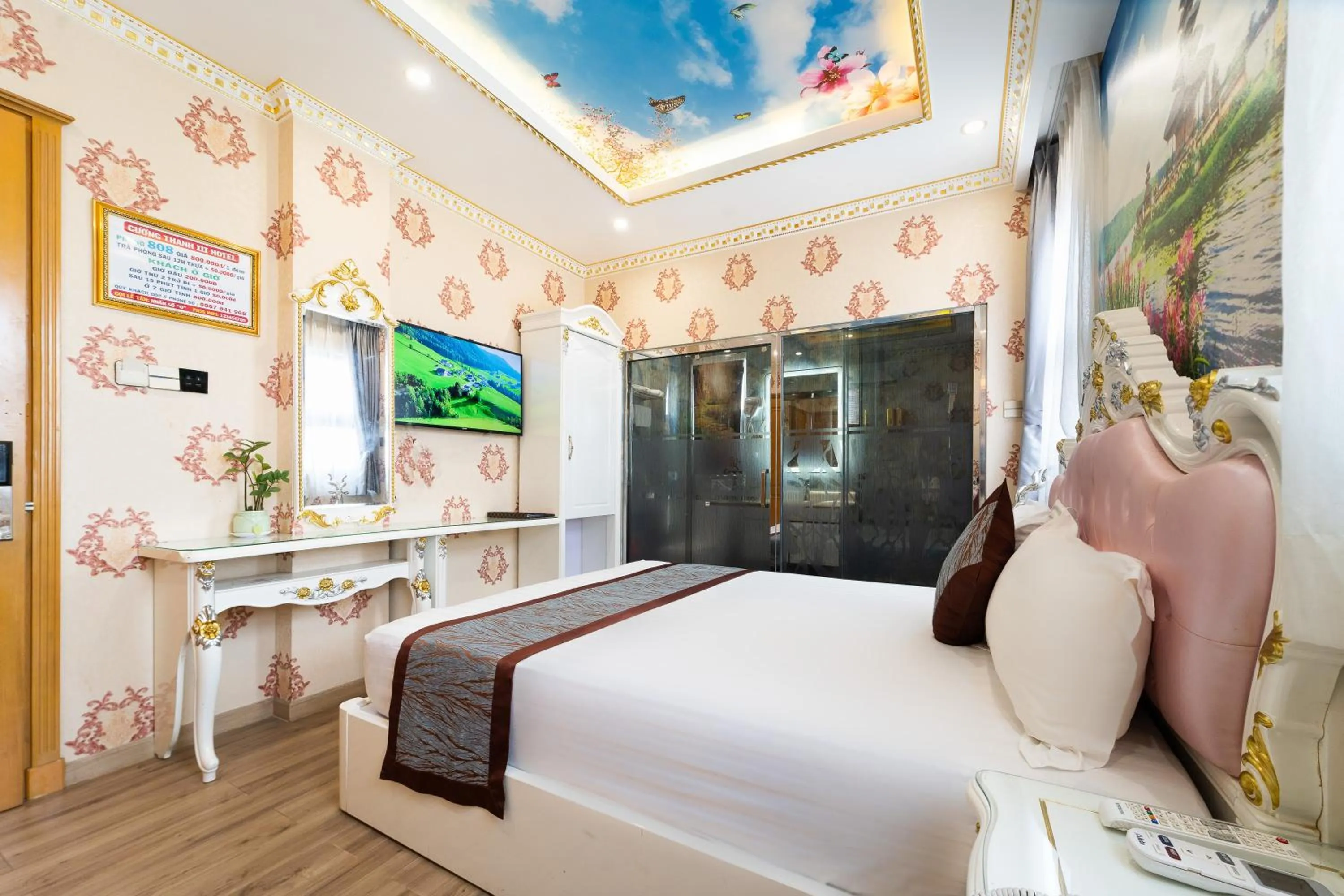 Bedroom, Bed in Townhouse District 10 Near Children Hospital 1 Formerly Cuong Thanh 3 Hotel