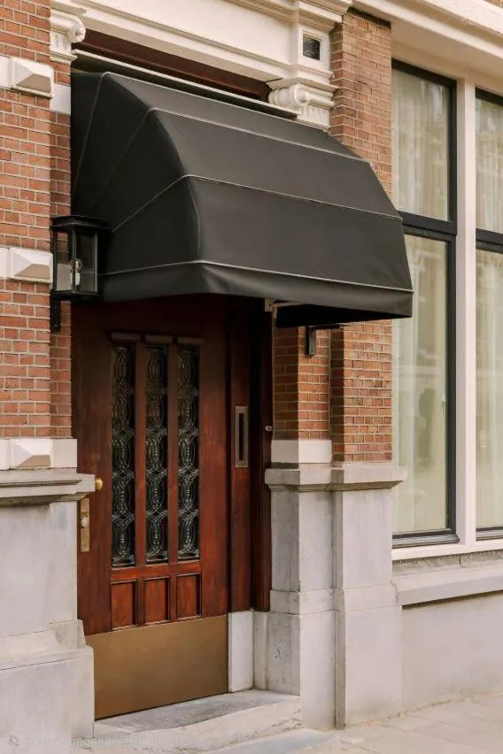 Property building in Hotel Rose Rotterdam