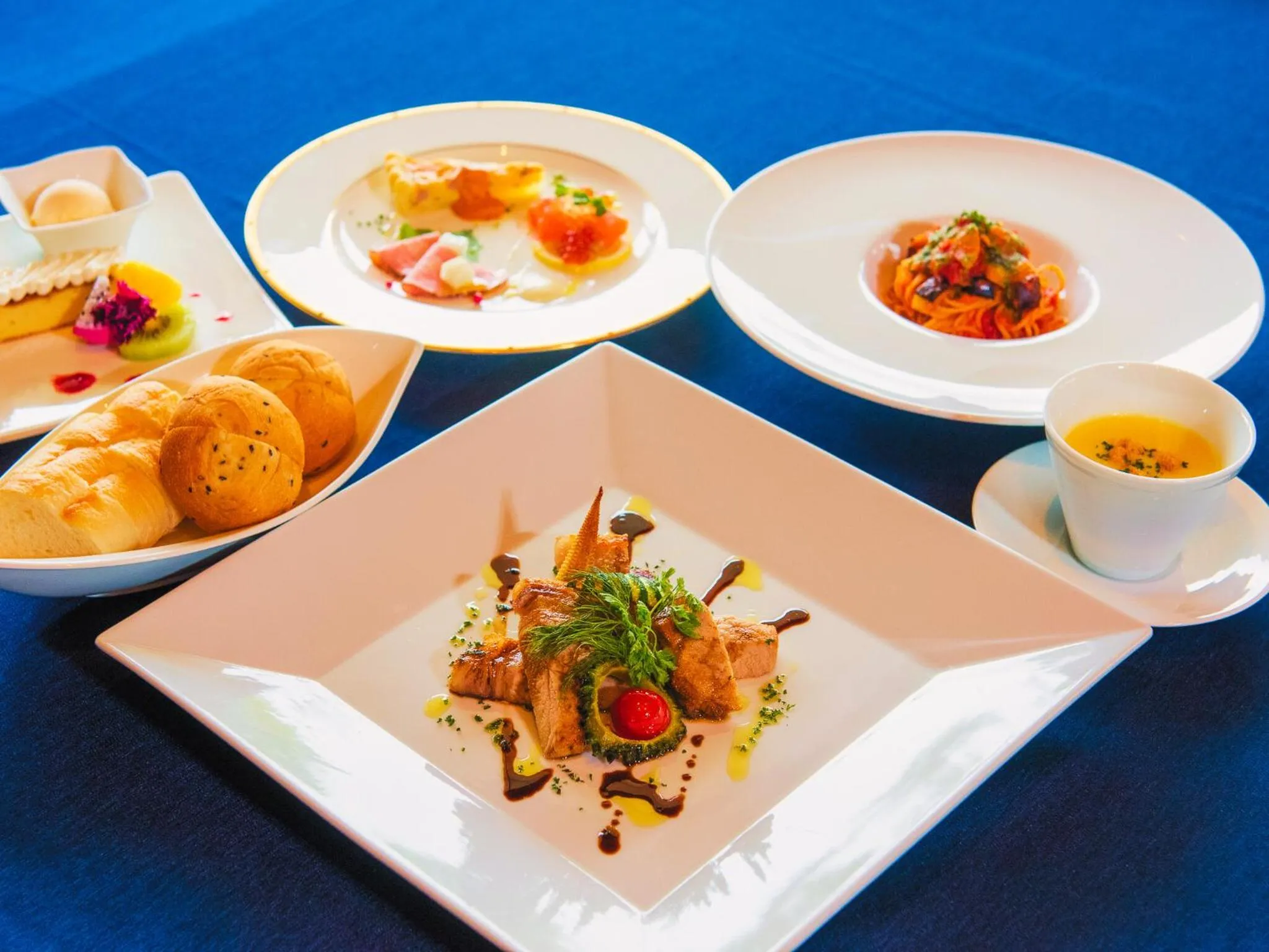 Dinner in LiVEMAX Amms Canna Resort Villa