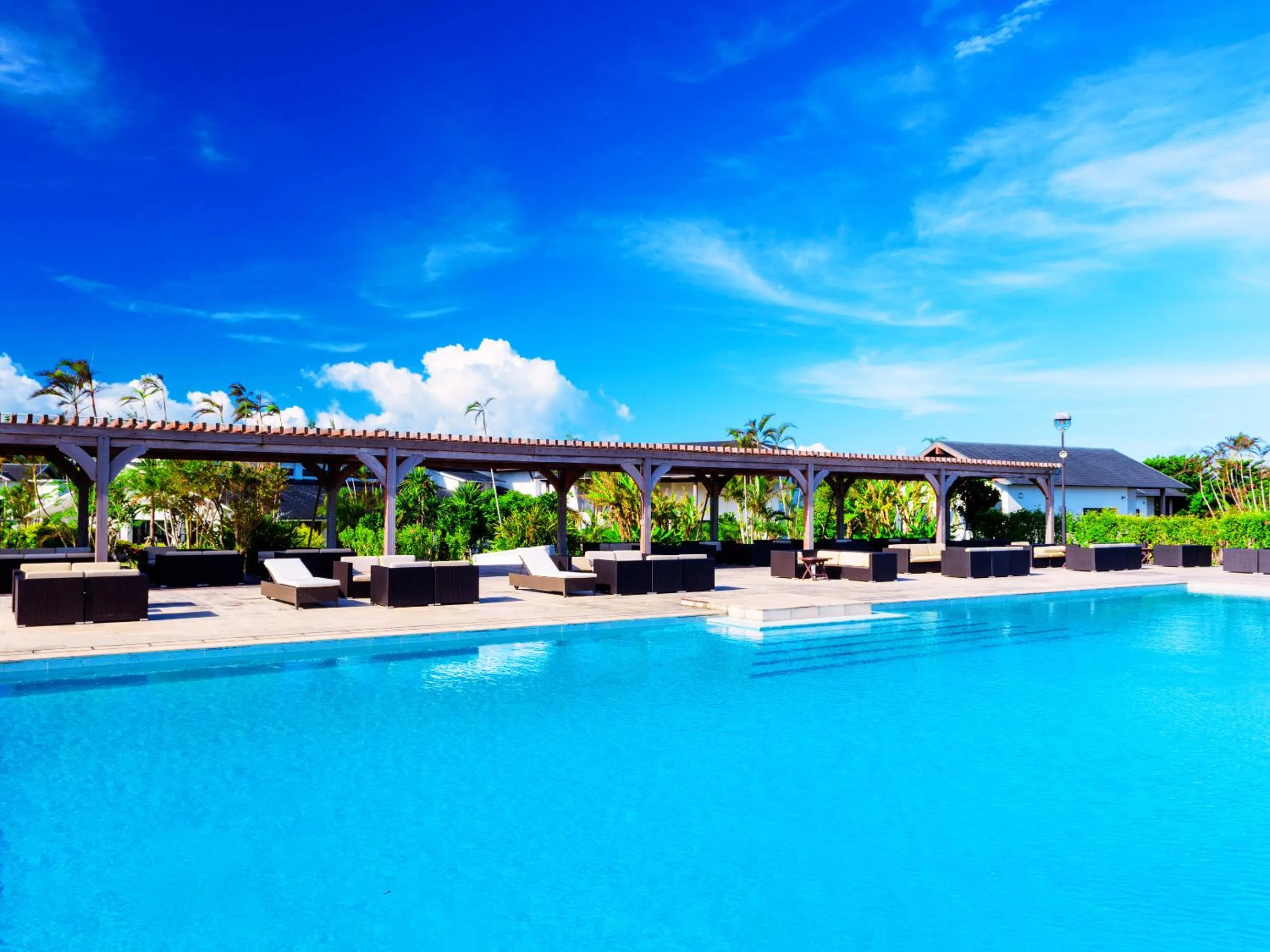 Day in LiVEMAX Amms Canna Resort Villa