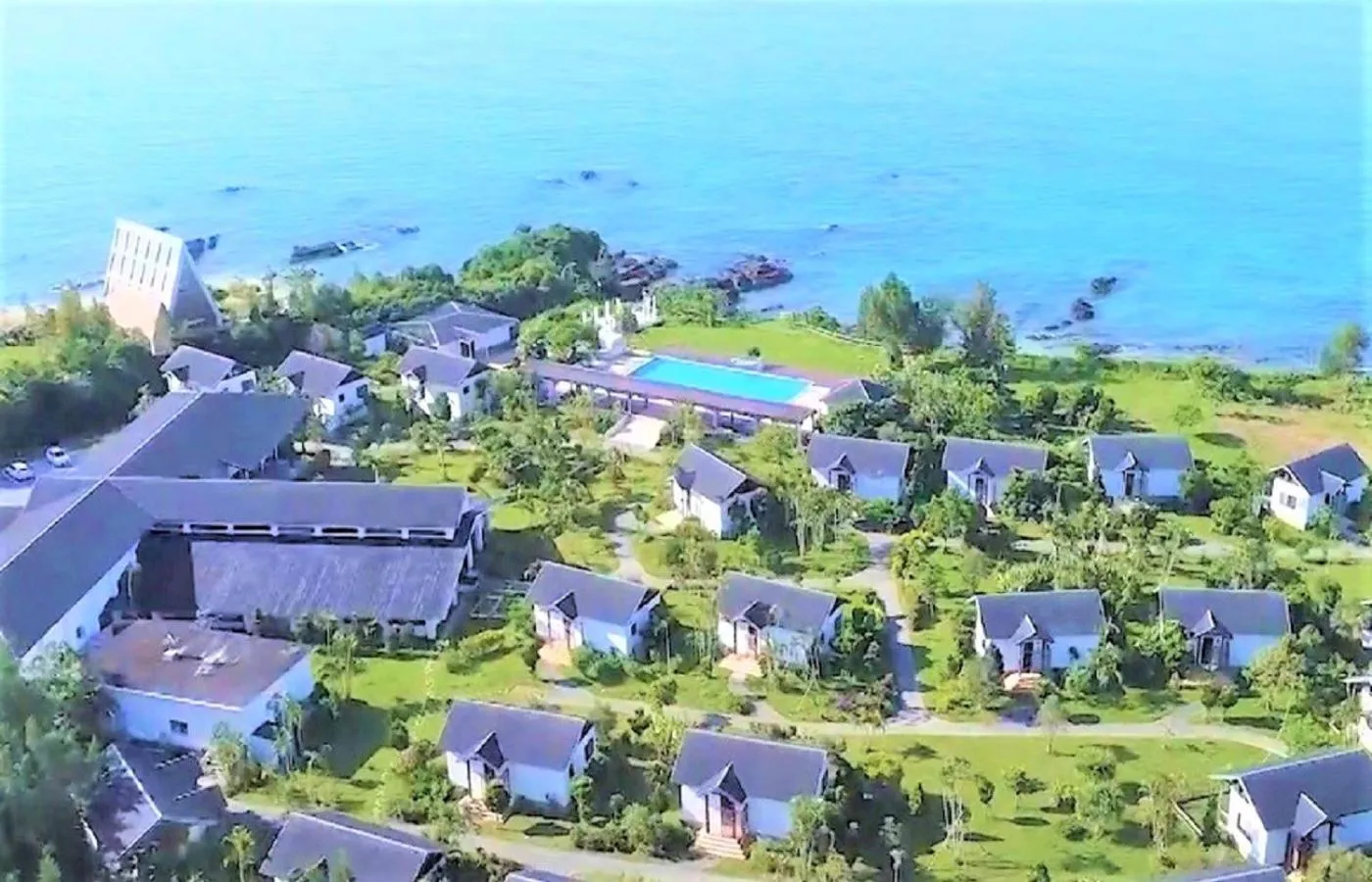 Property building in LiVEMAX Amms Canna Resort Villa