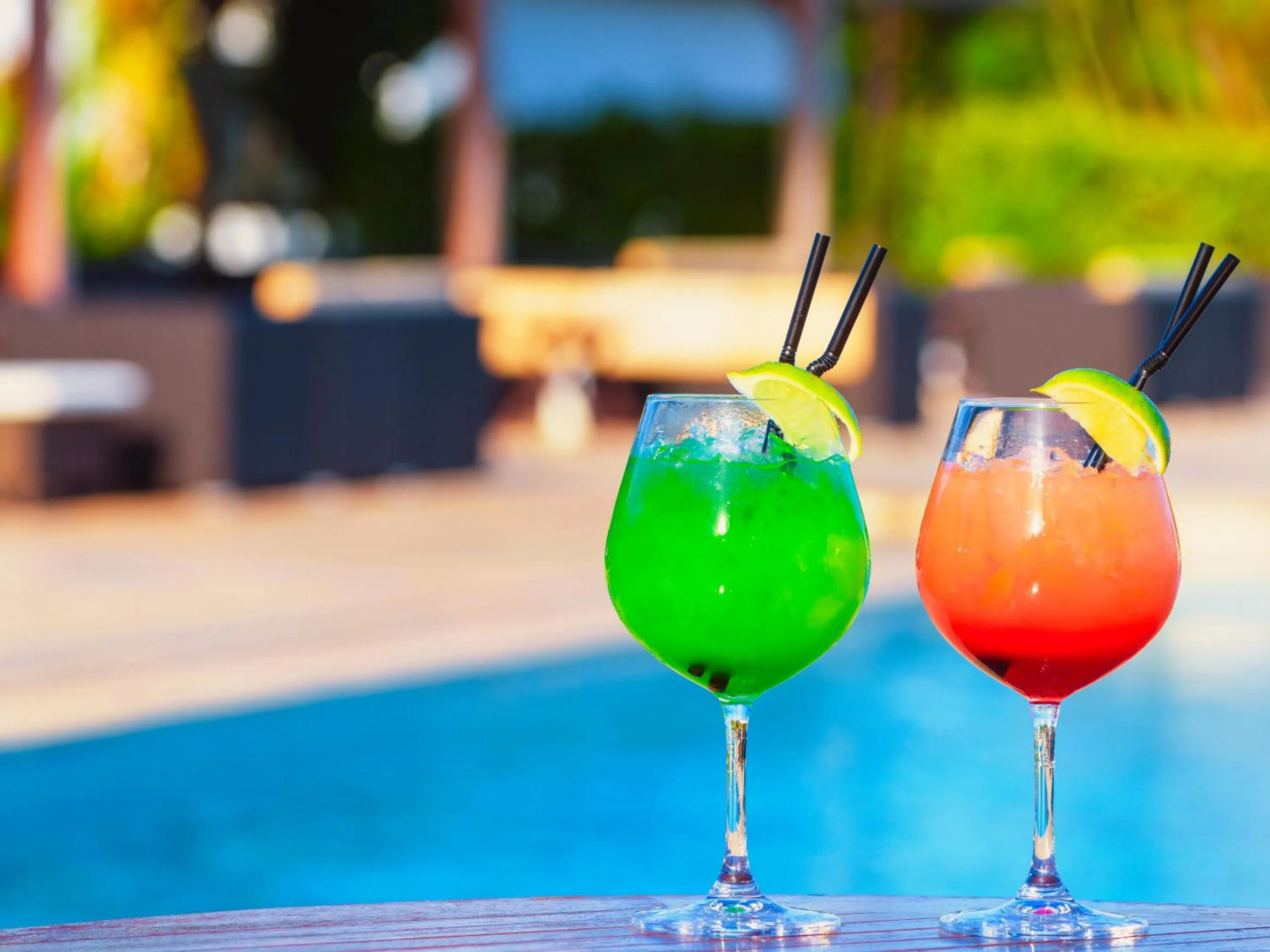 Food and drinks in LiVEMAX Amms Canna Resort Villa