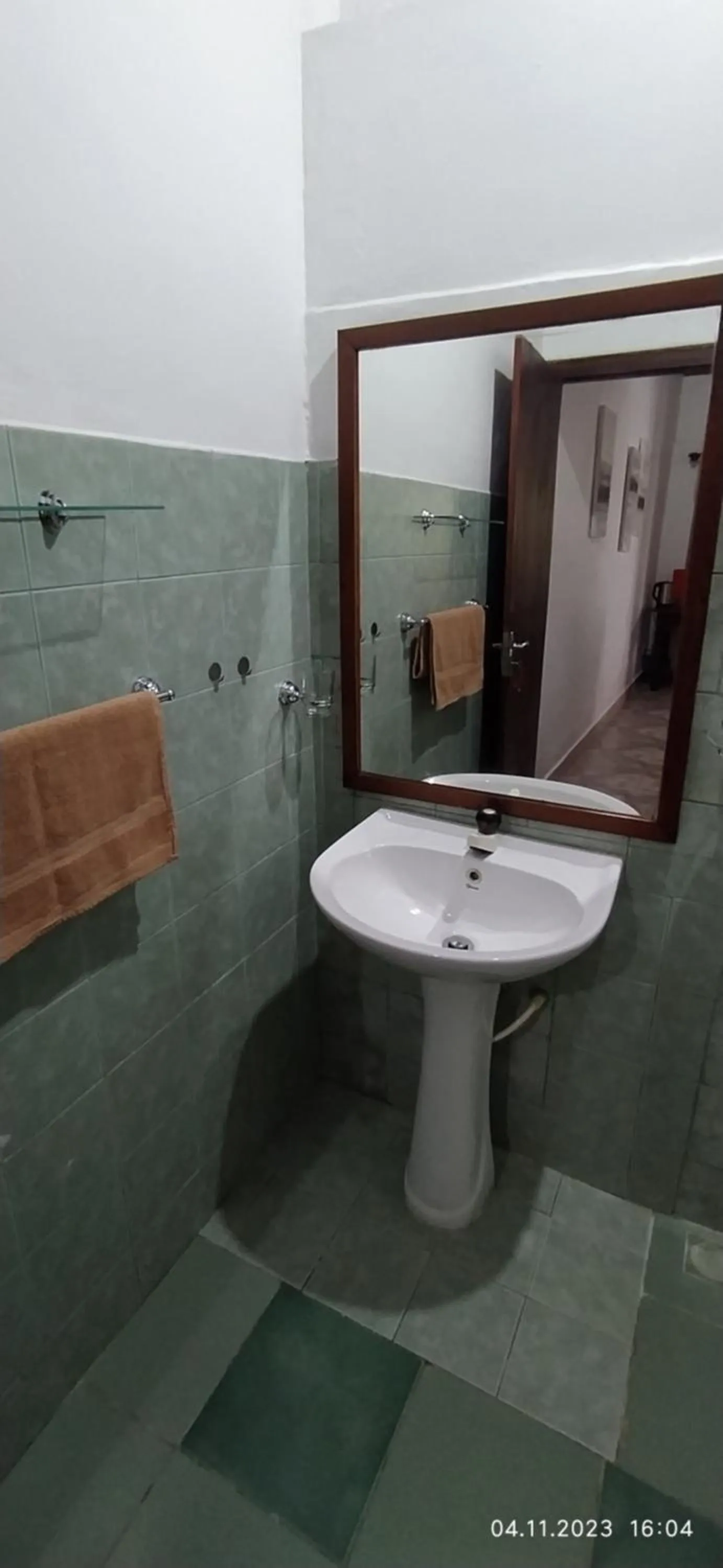 Toilet in Full Moon Resort