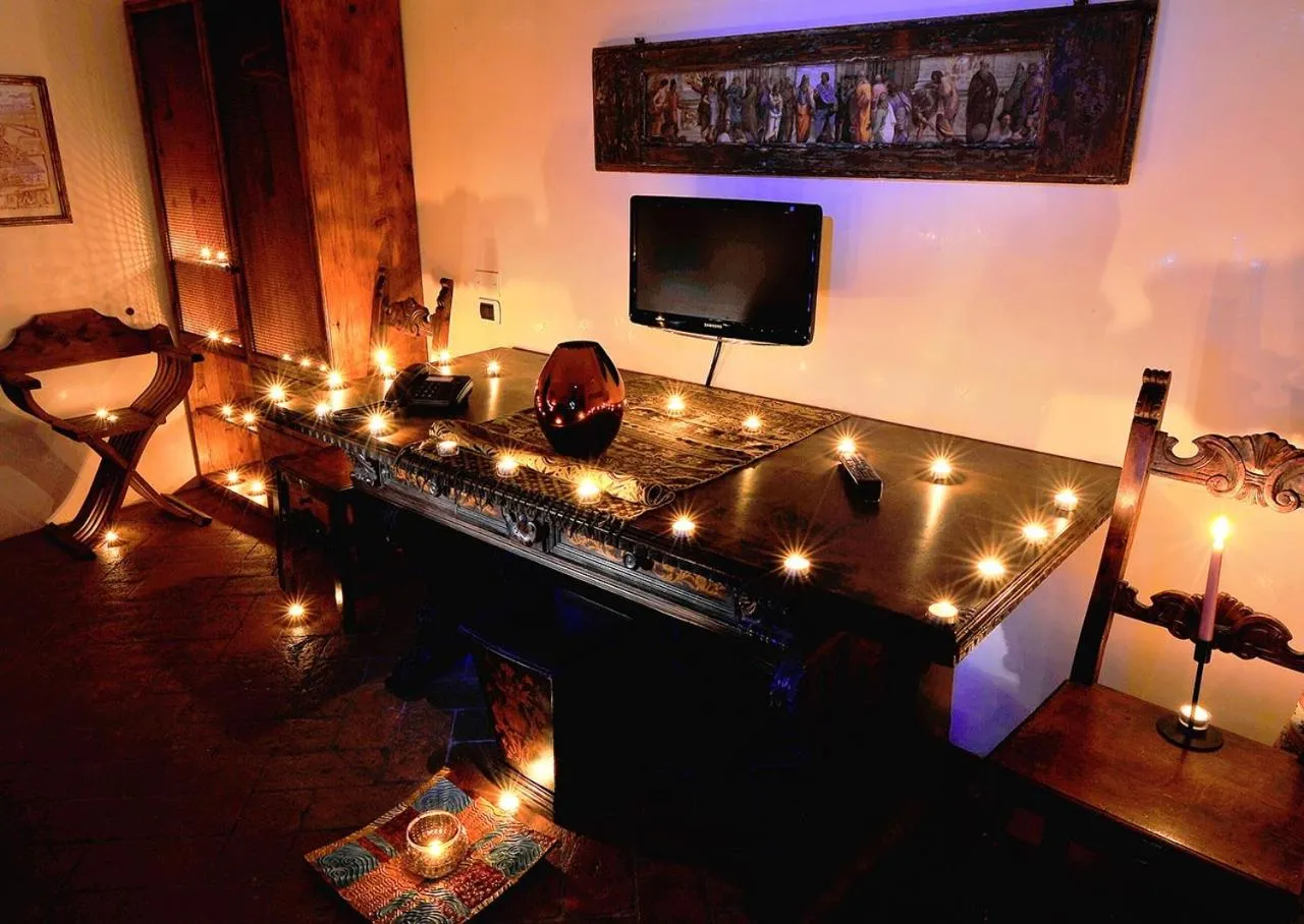 furniture in Castello di Montalbano