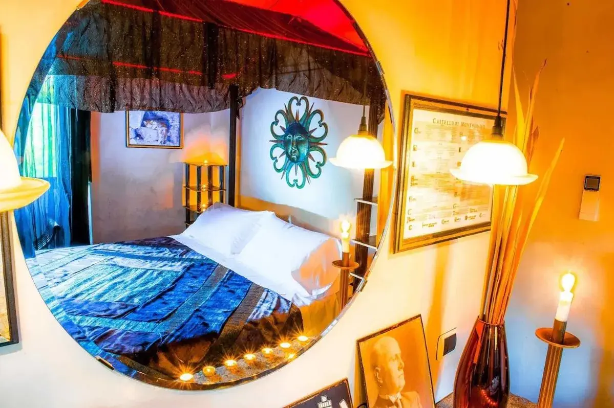 Superior King Room in Castello di Montalbano Superior King Room in Castello di Montalbano