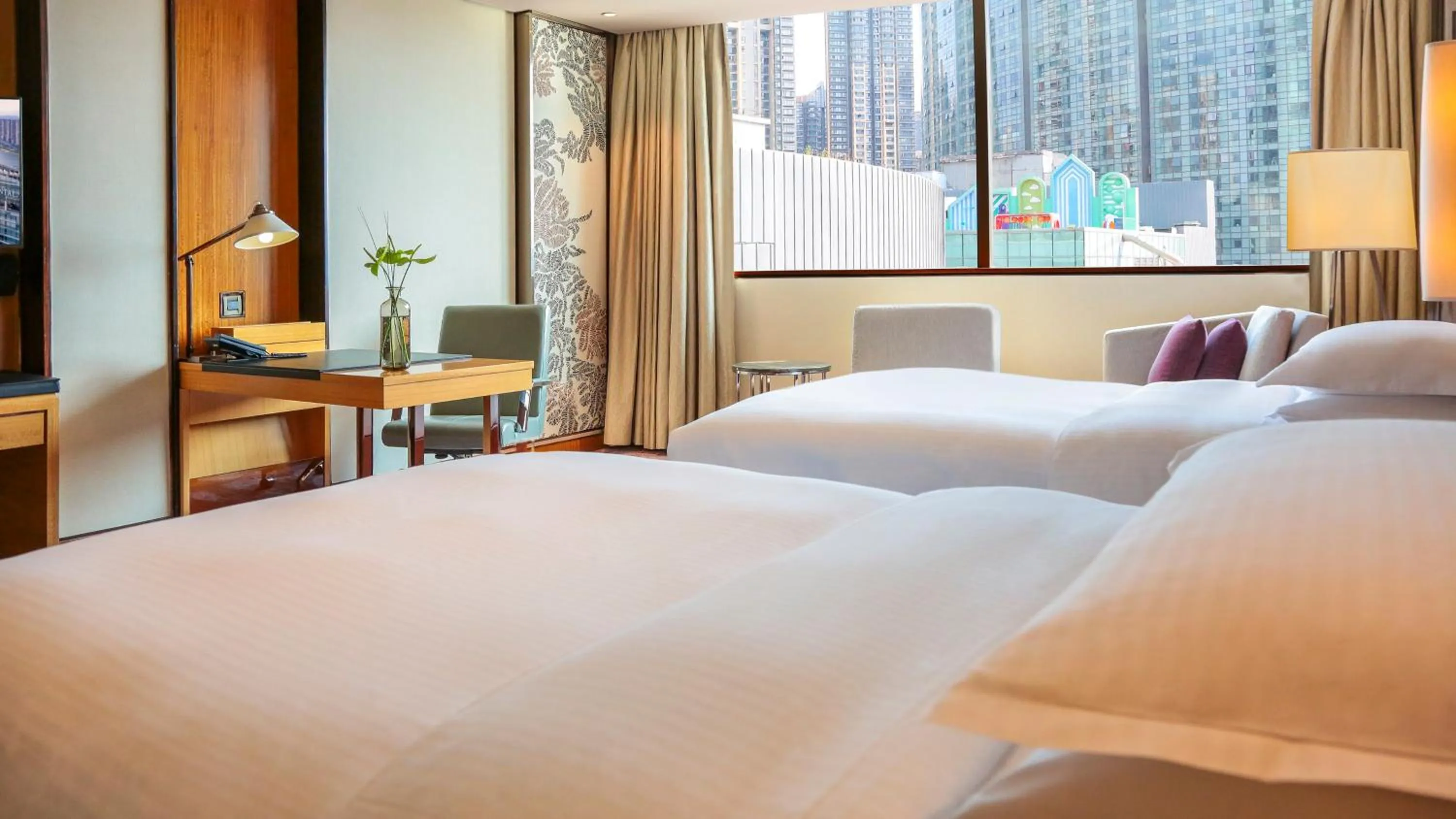 Photo of the whole room, Bed in InterContinental Changsha