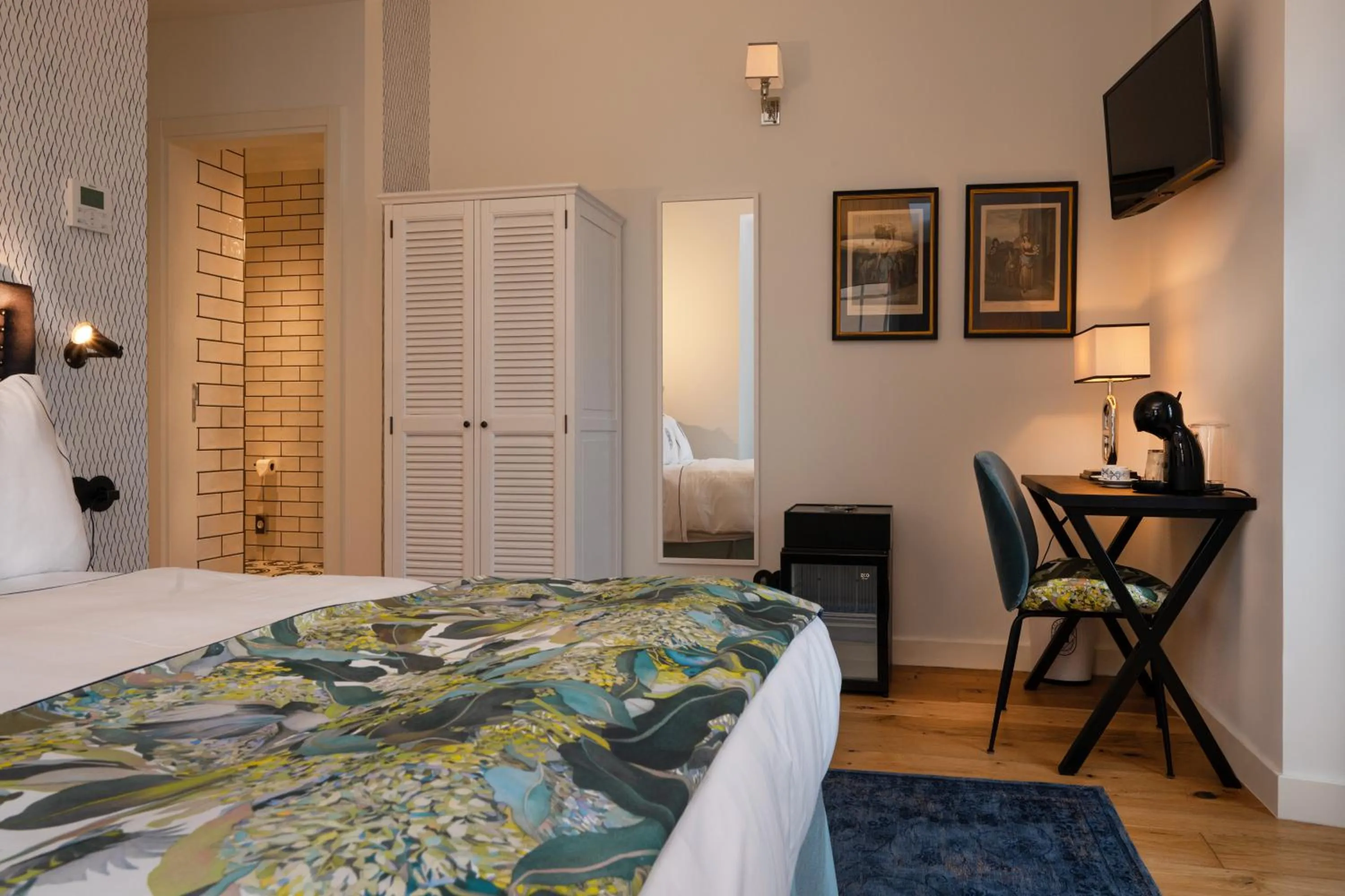 Bed in Dona Maria Hotel