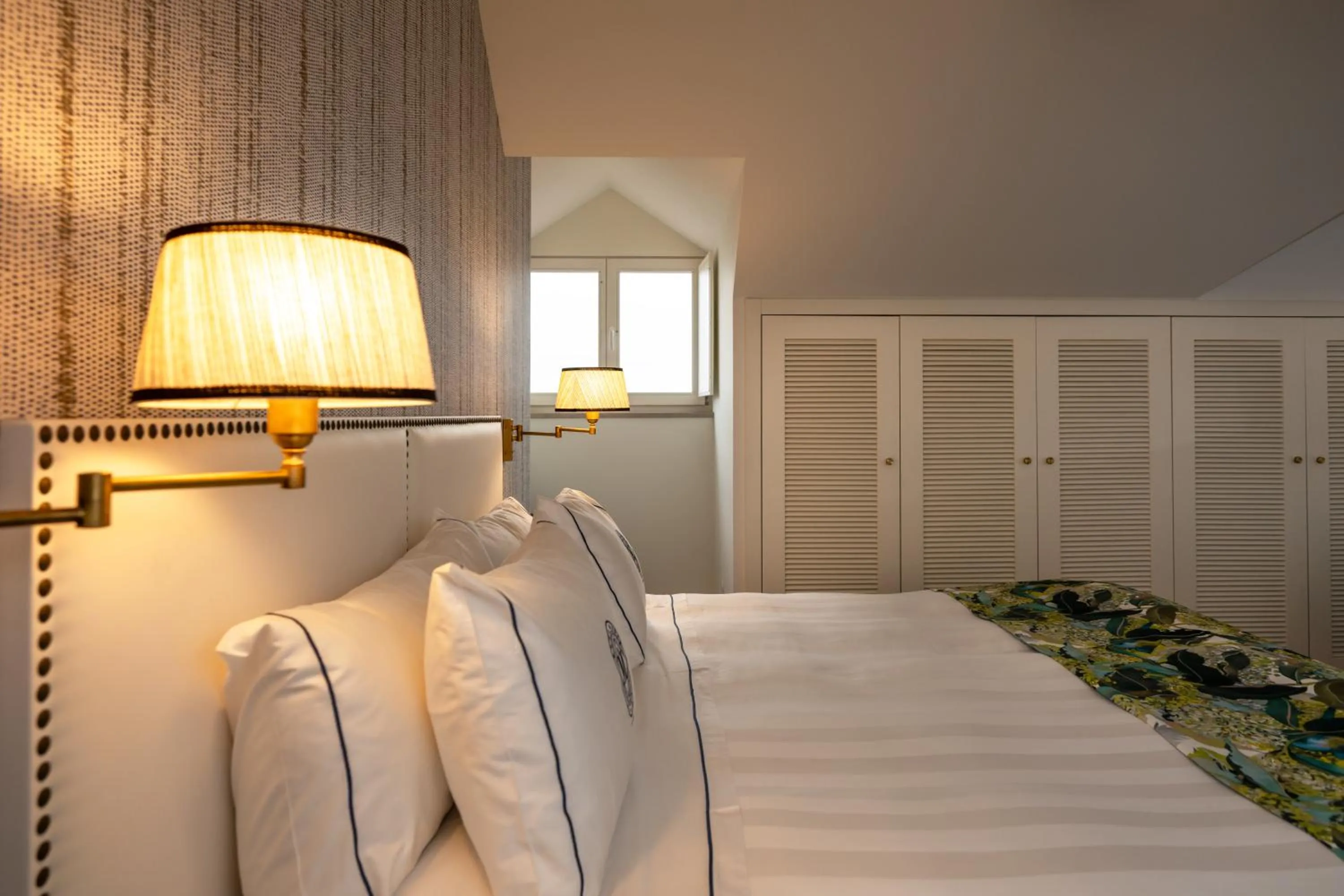 Bed in Dona Maria Hotel