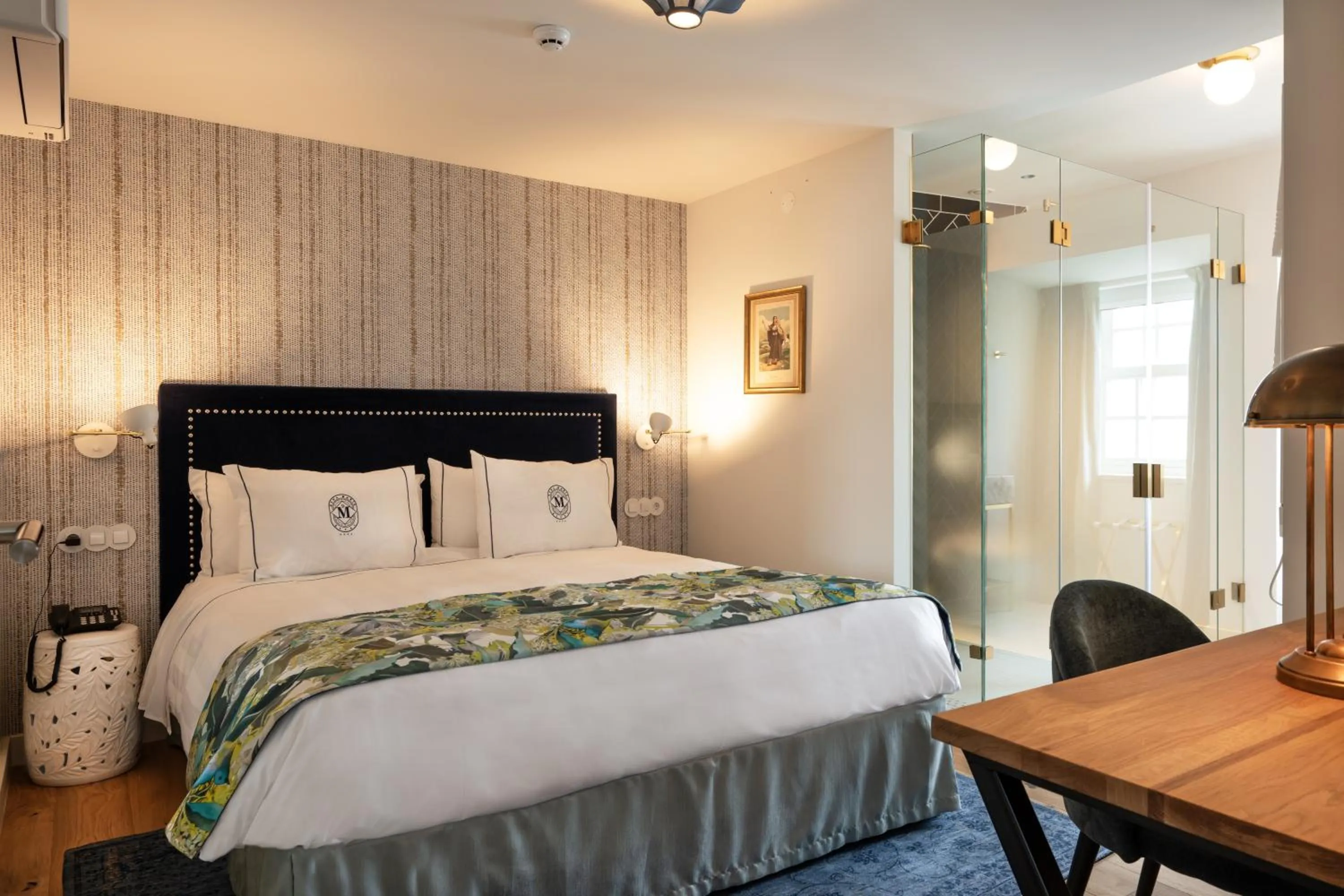 Bed in Dona Maria Hotel