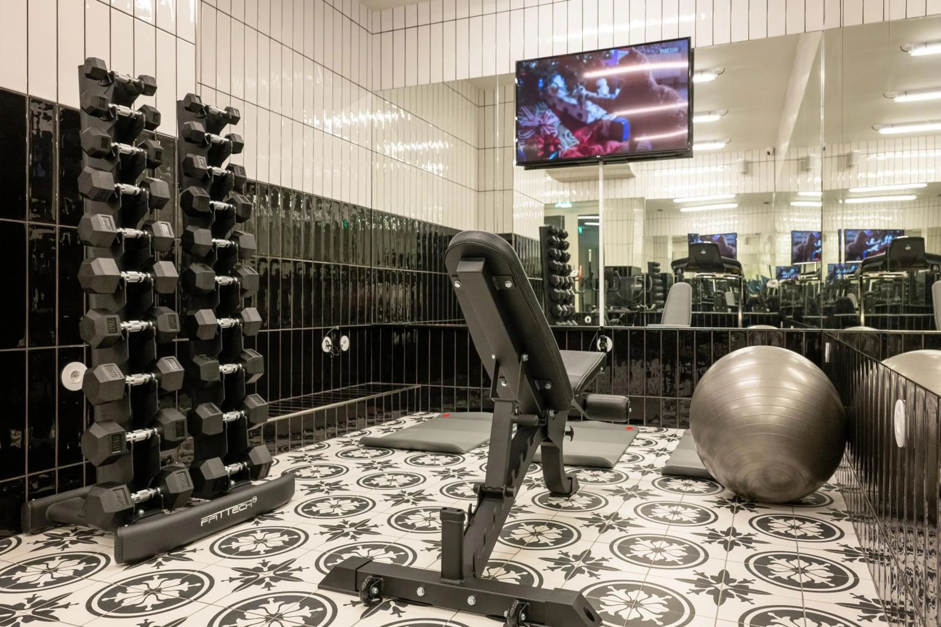 Fitness centre/facilities in Dona Maria Hotel
