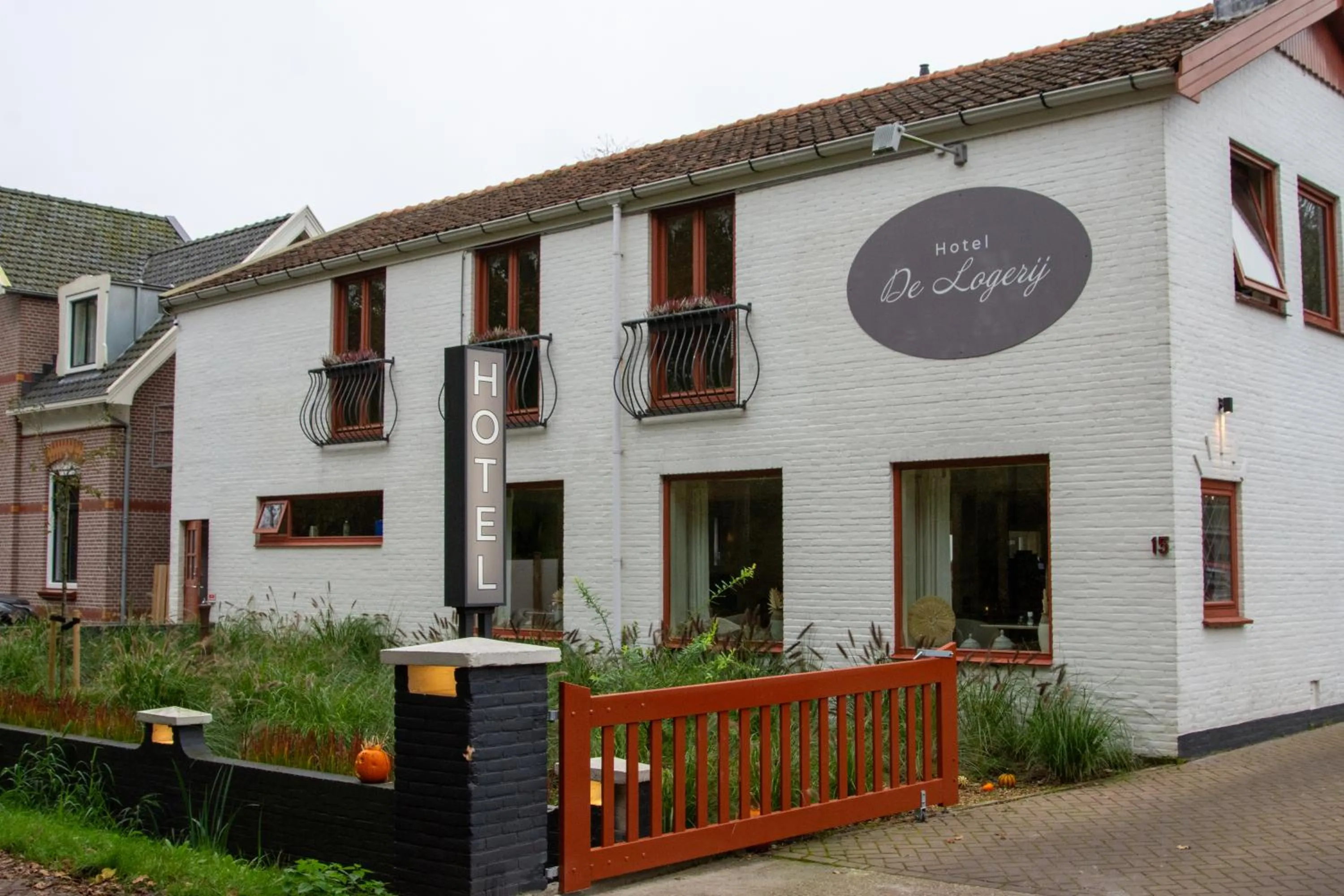 Property building in Strandhotel de Logerij Renesse