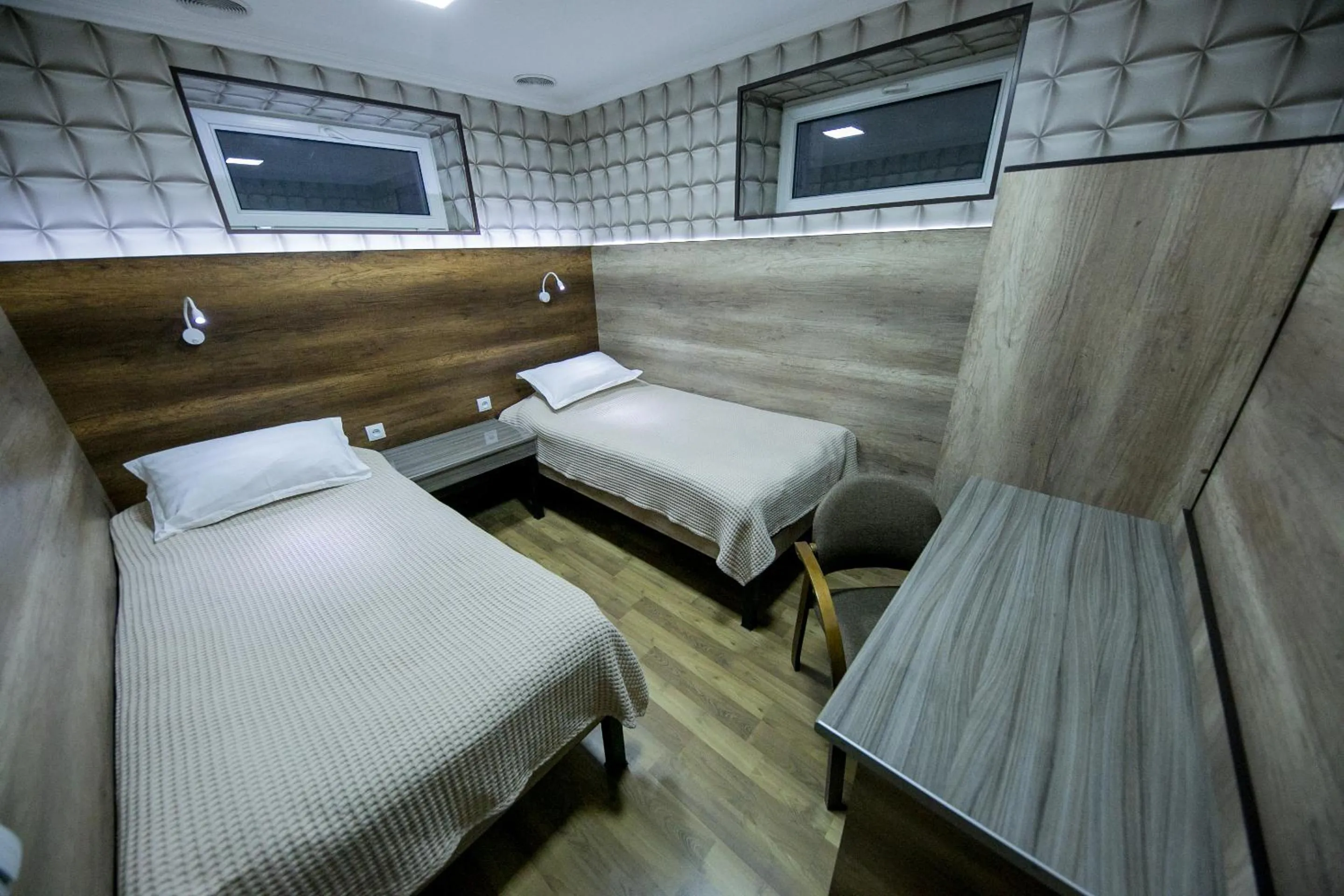 Bed in Hotel Flagman