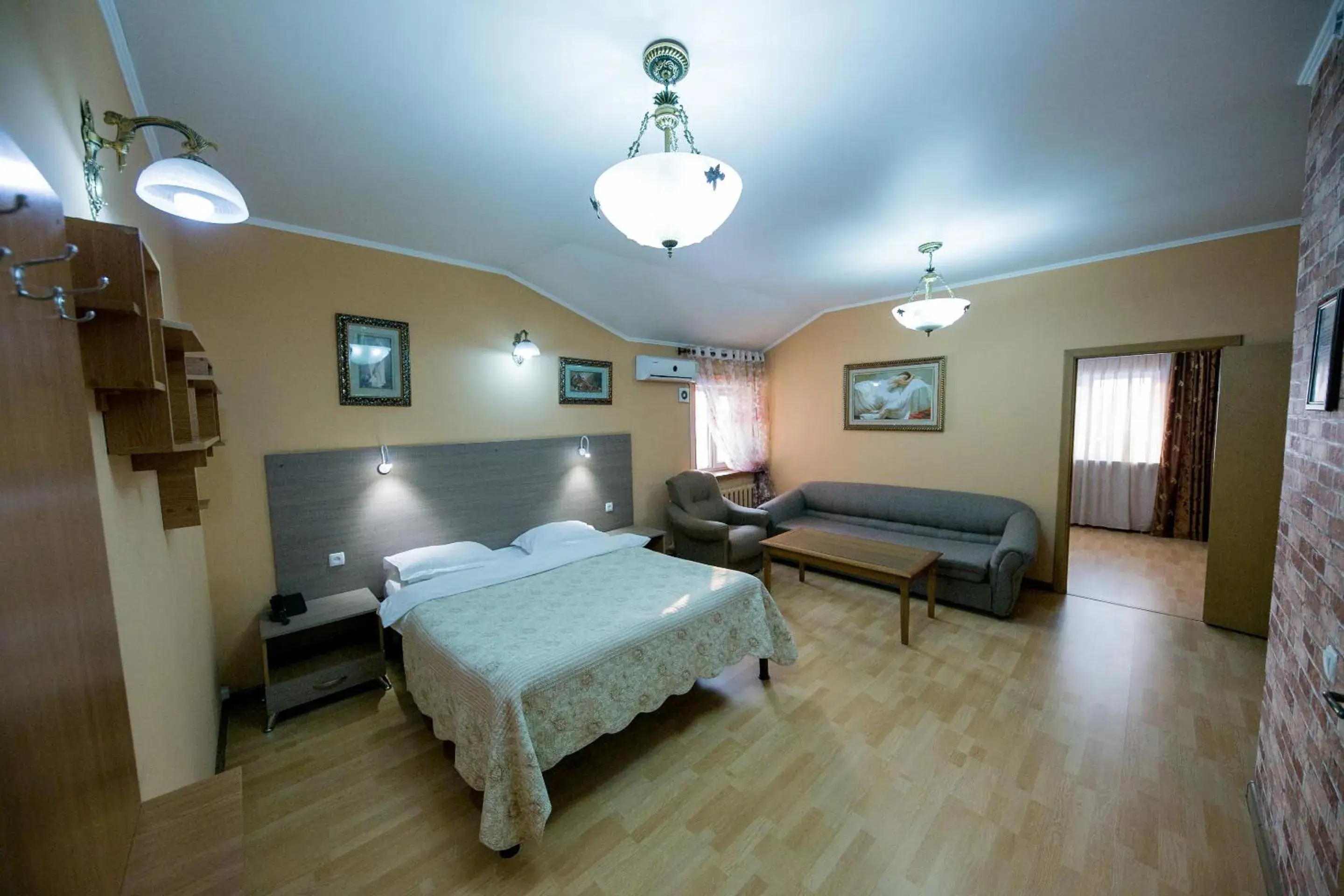 Family Two-Bedroom Room in Hotel Flagman Family Two-Bedroom Room in Hotel Flagman