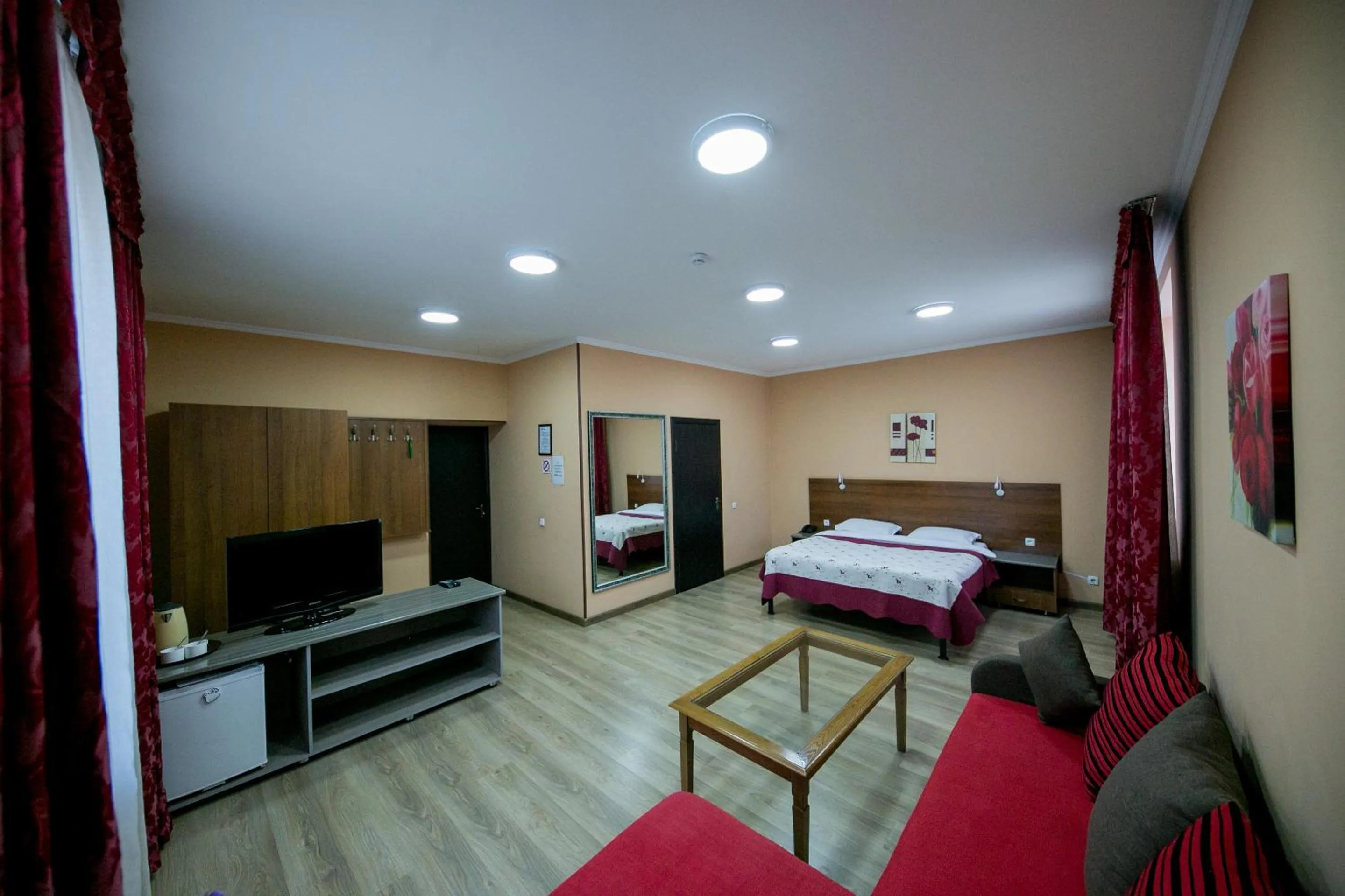 Bed in Hotel Flagman