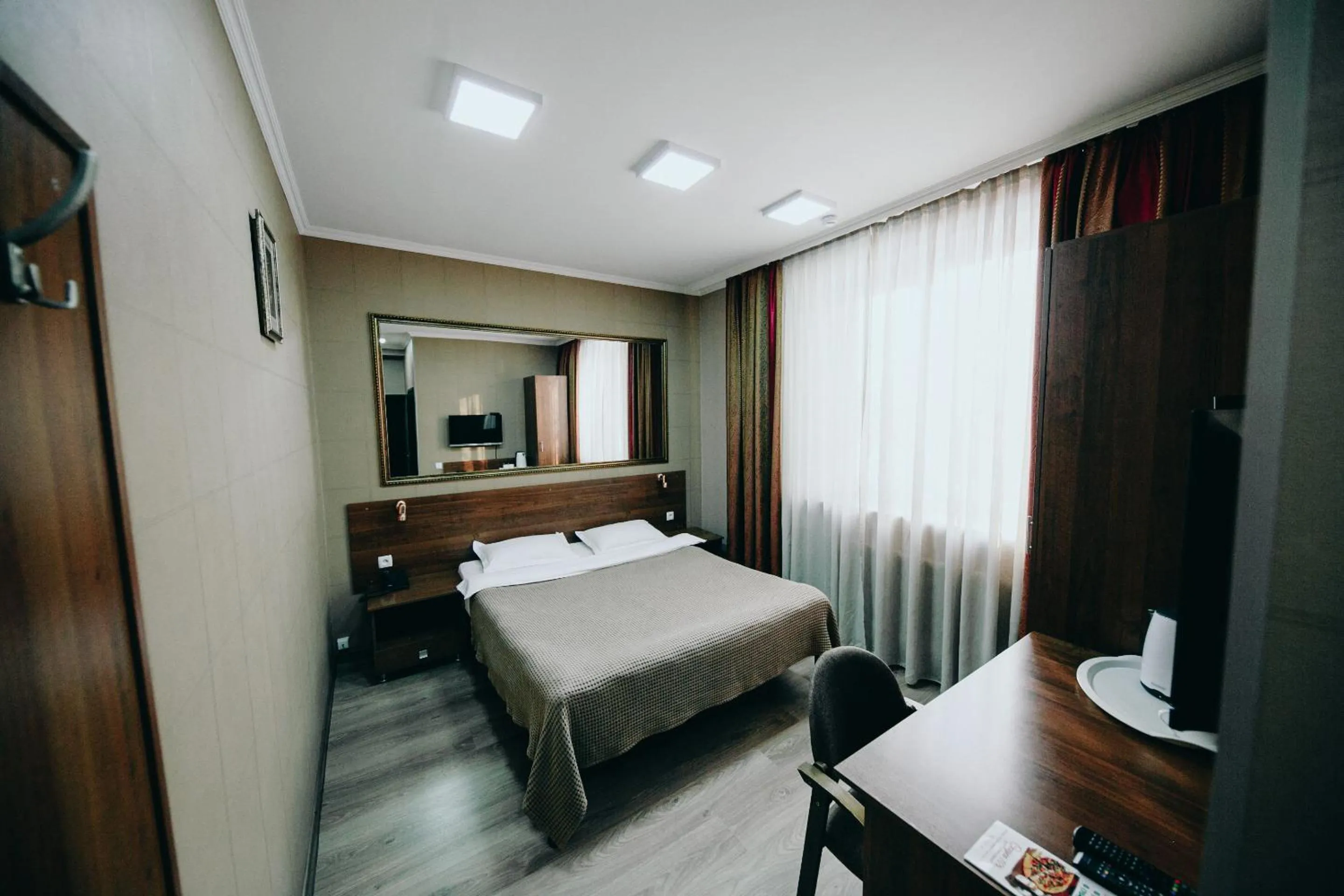 Bed in Hotel Flagman