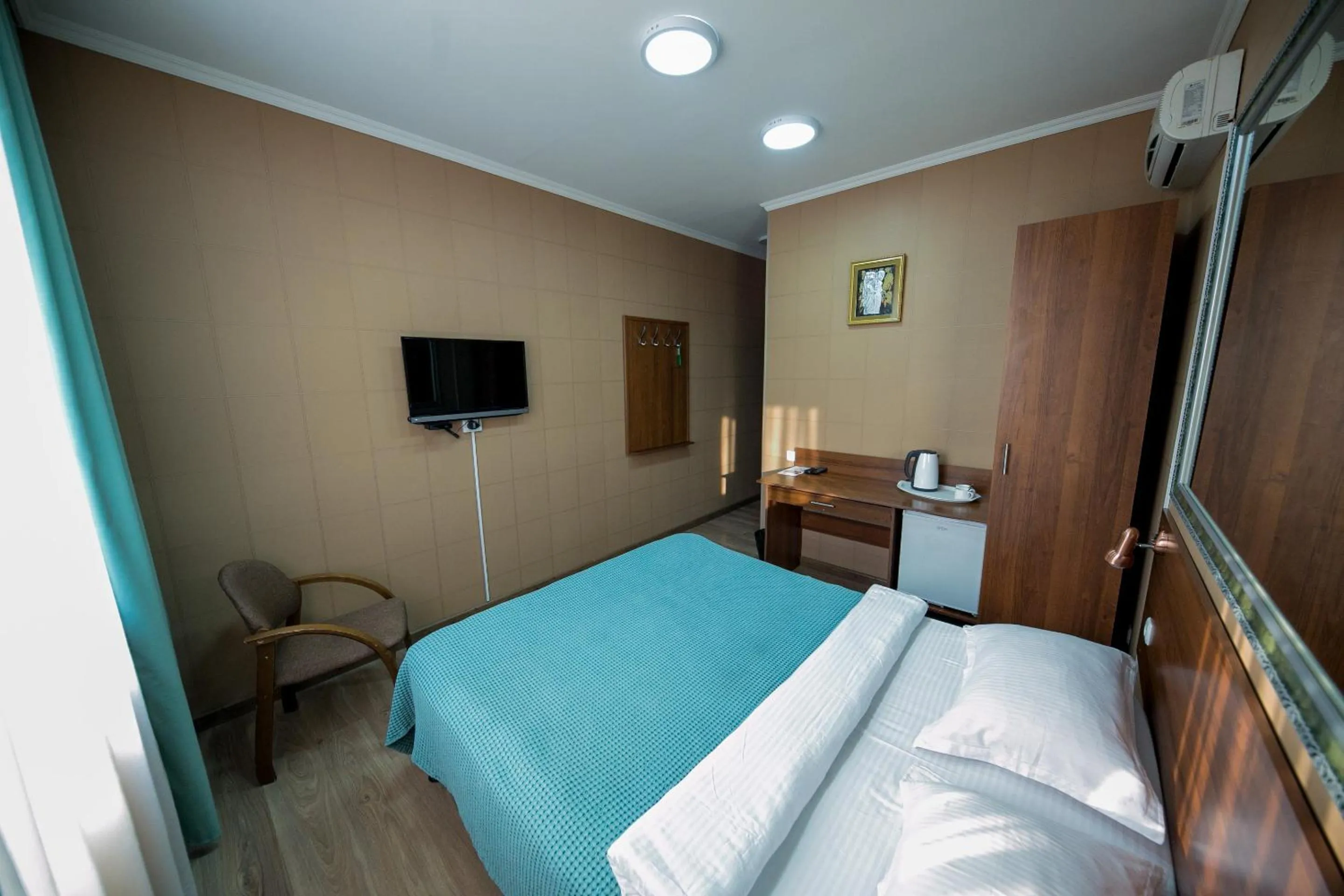 Bed in Hotel Flagman