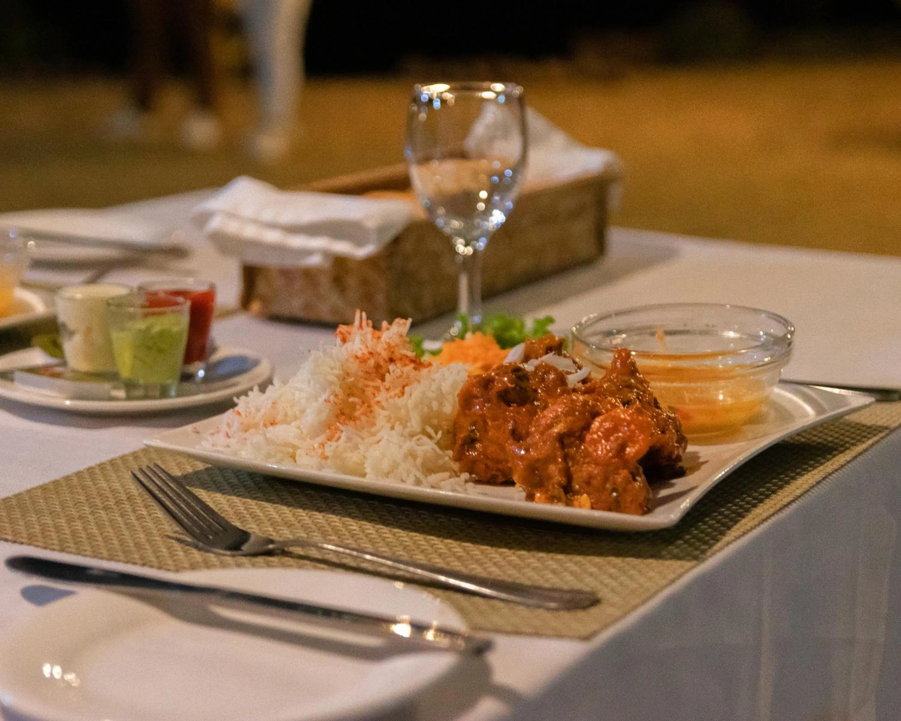 Restaurant/places to eat in Nativ Lodge and Spa