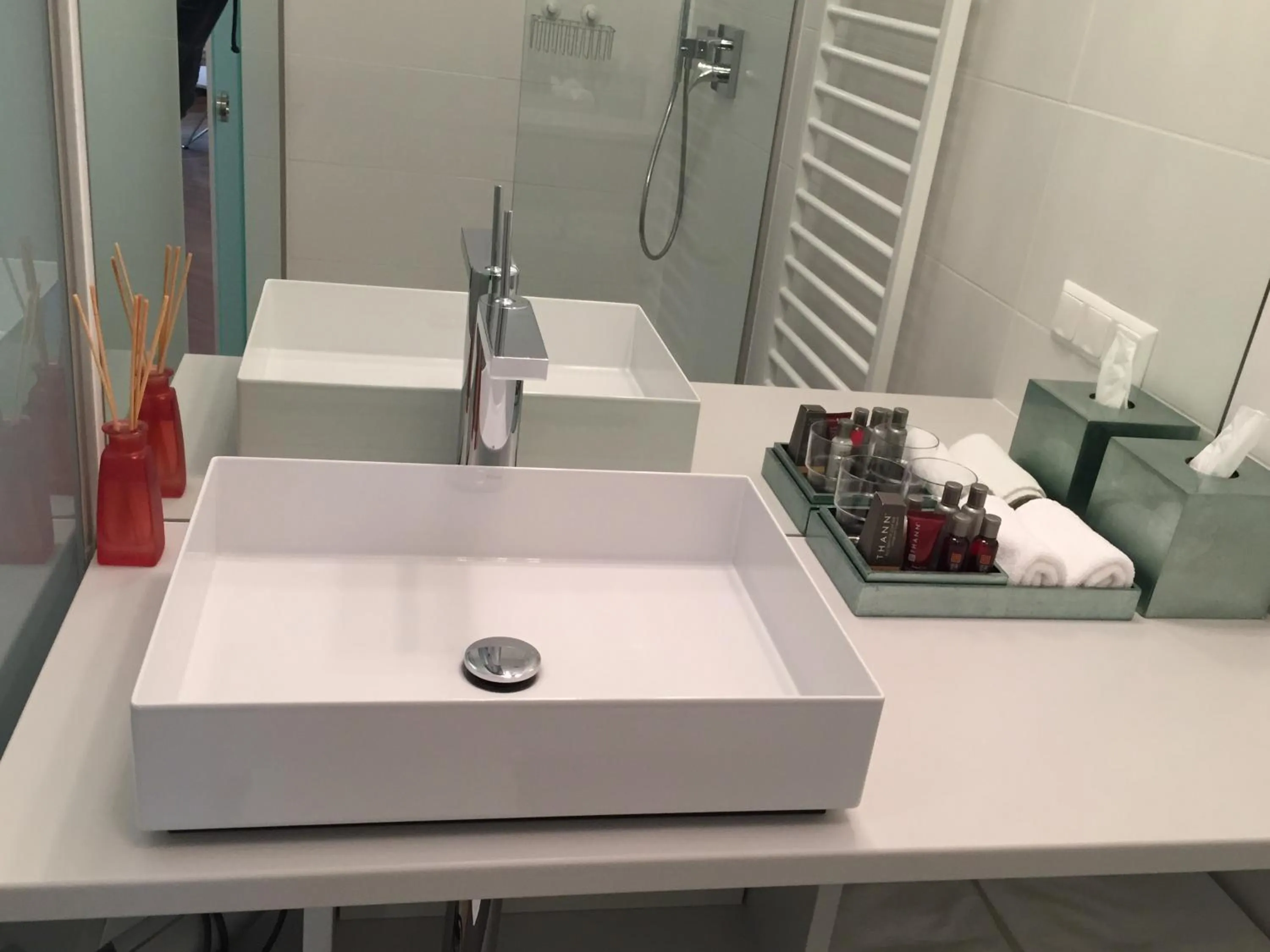 Bathroom in Pink Grapefruit City Condo