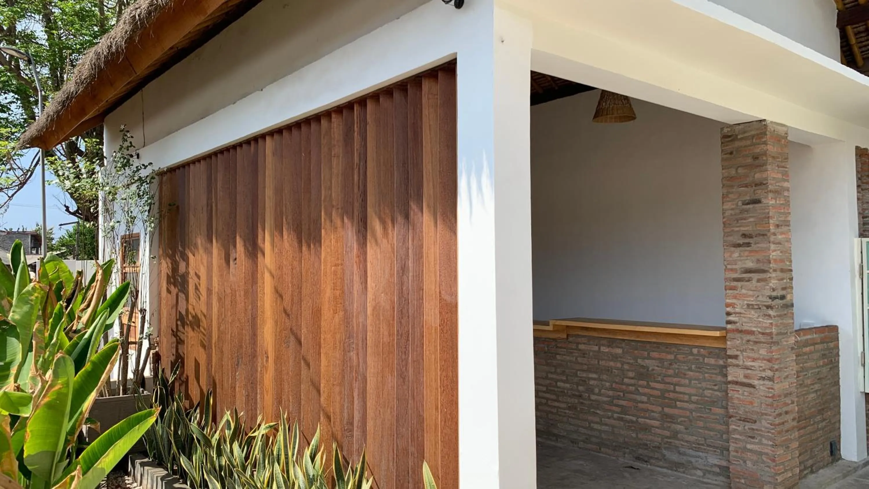 Property building in Roots Hotel Trawangan