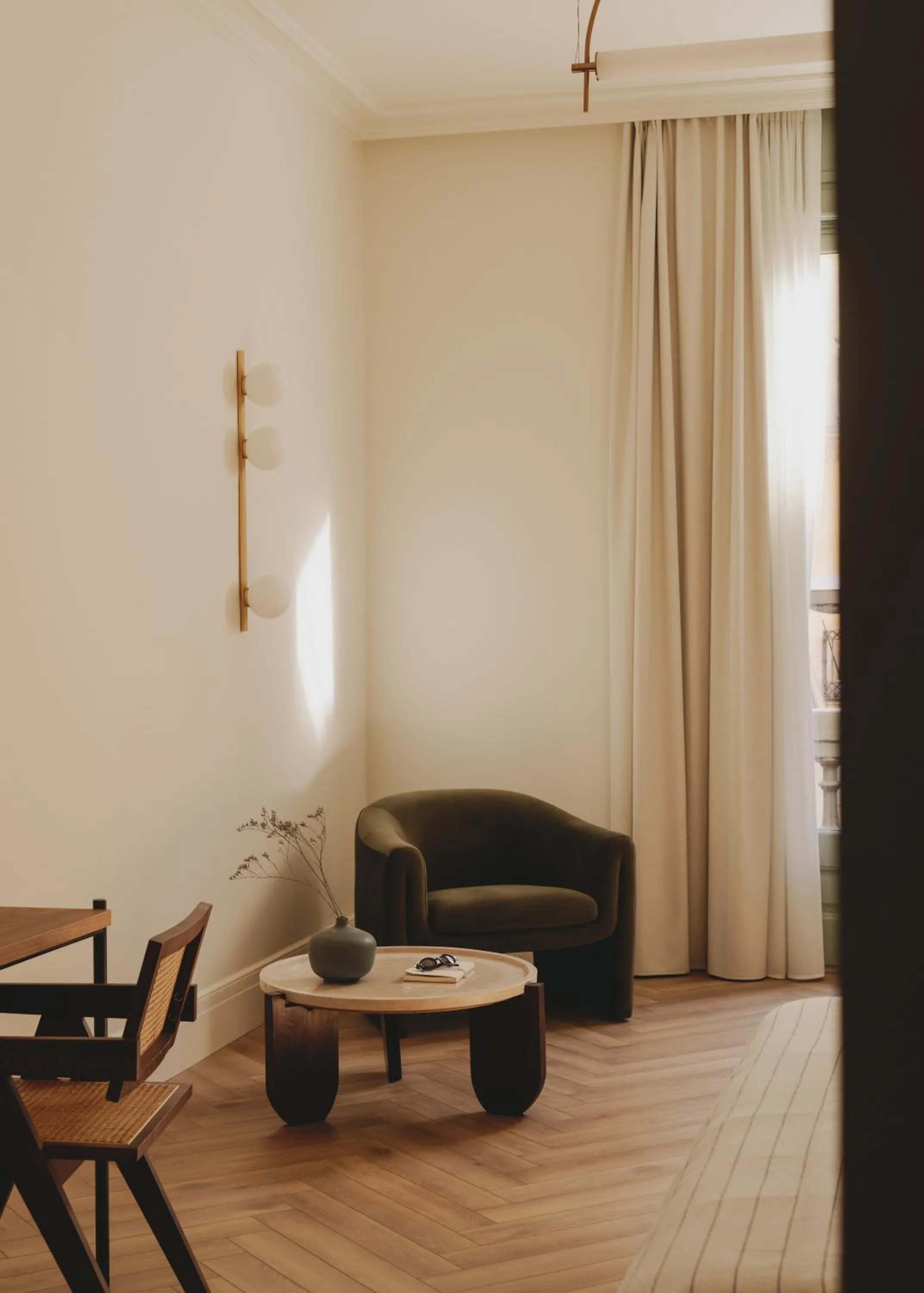 Seating area in Casa Llimona Hotel Boutique