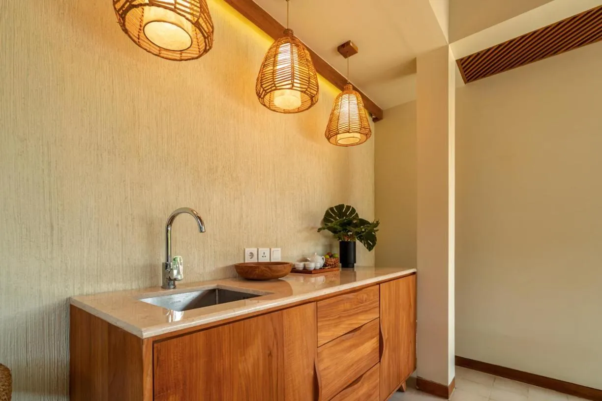 Kitchen or kitchenette in Cocana Resort Gili Trawangan