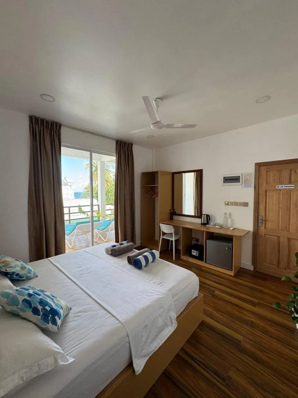 Bed in Raalhu Fonu Maldives