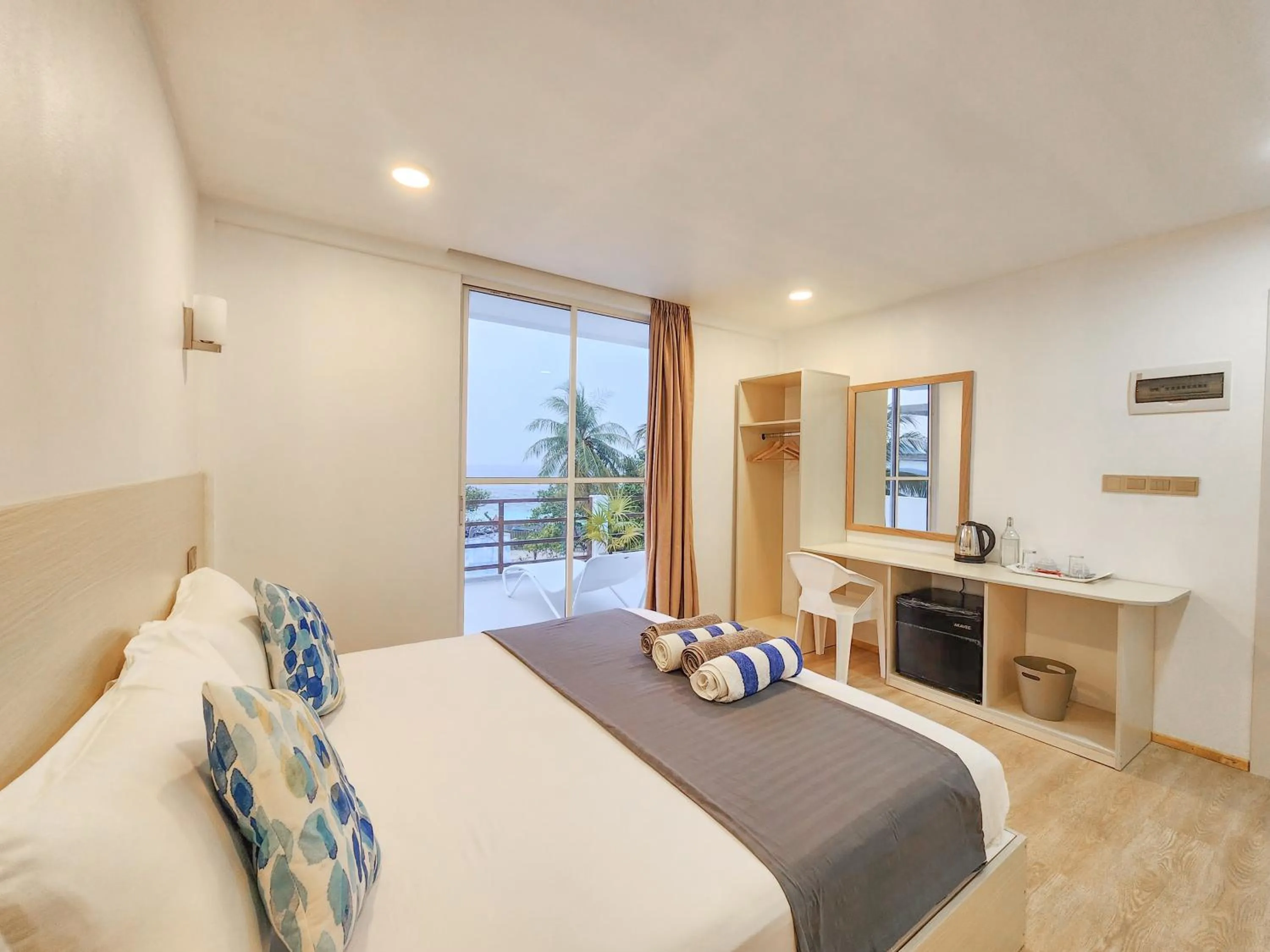 Bedroom, Bed in Raalhu Fonu Maldives