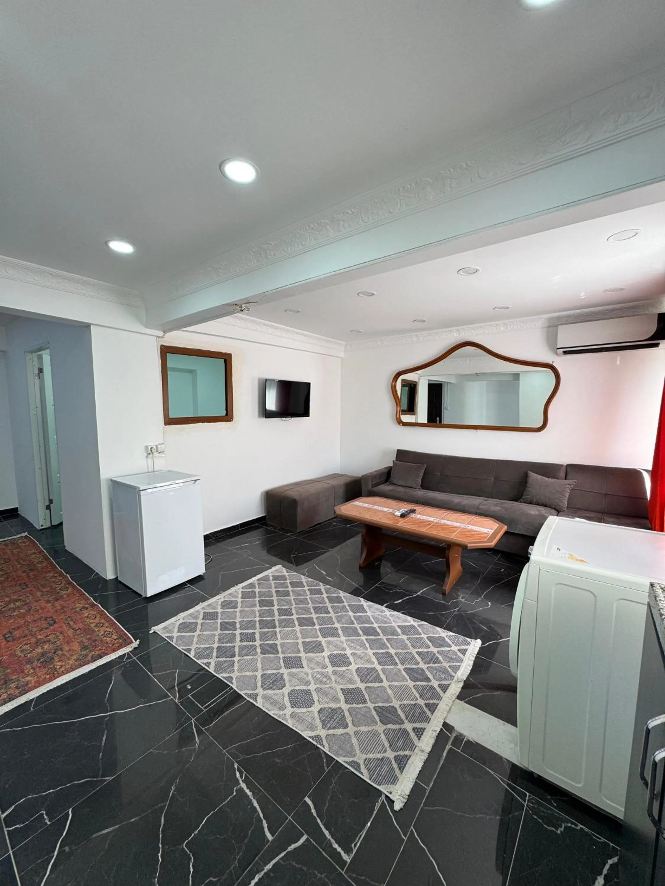 Living room in beyzade apart hotel